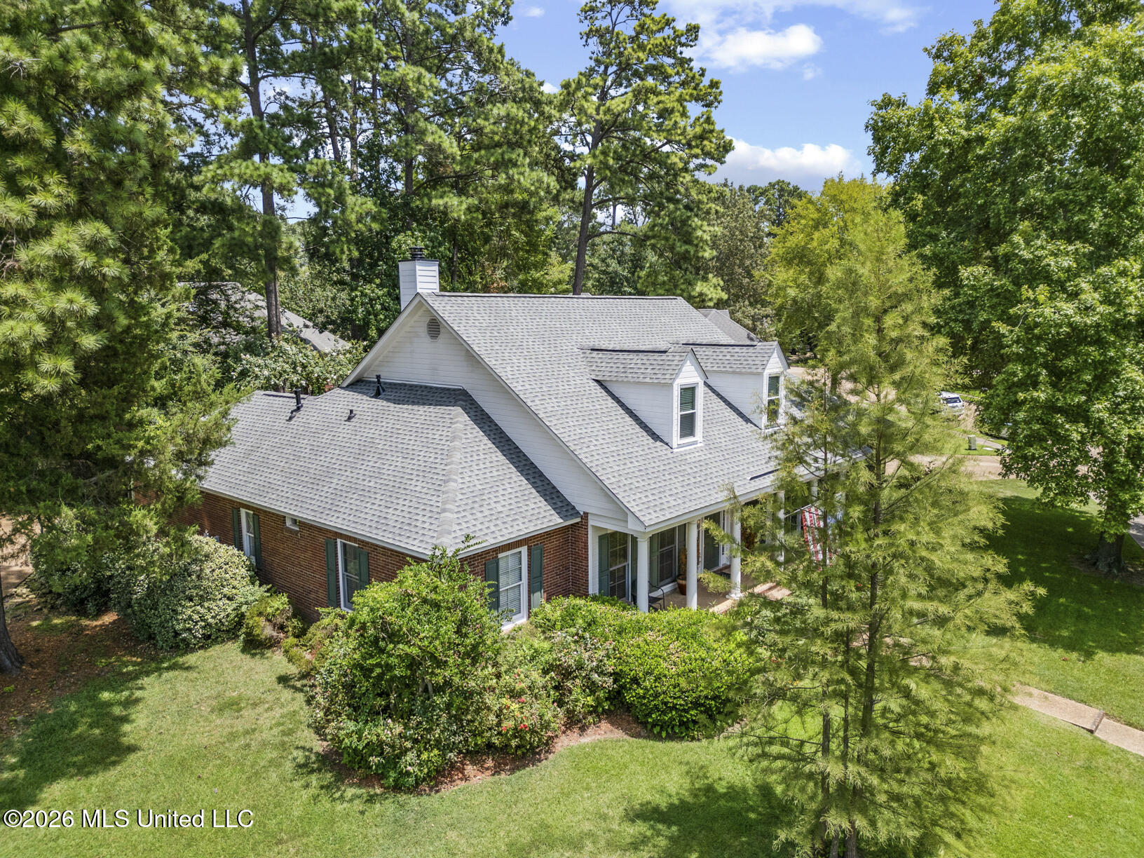 614 Kinsington Court Property Photo 49