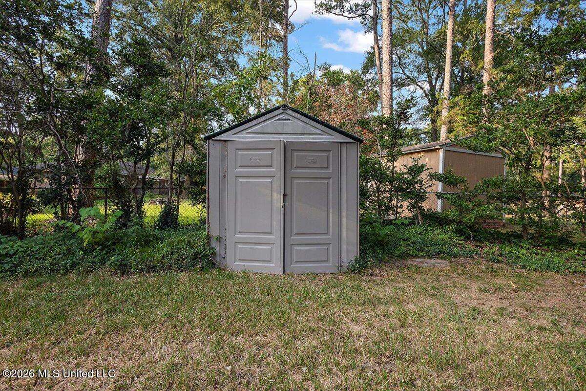 72 Fern Valley Road Property Photo 25