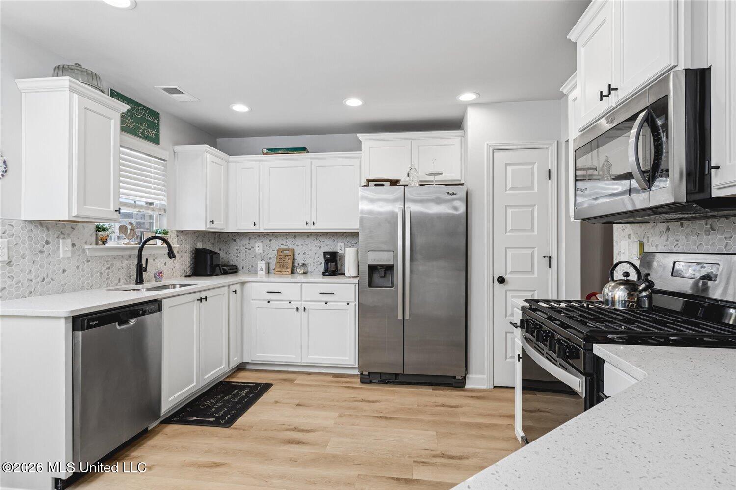 2478 Johnny Ray Drive Property Photo 15