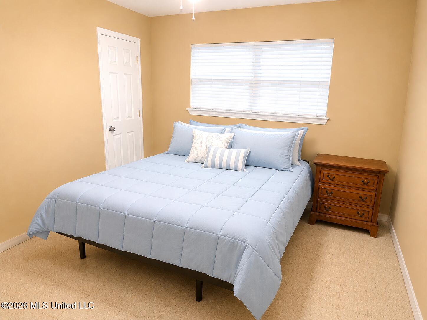 1652 Sunset Boulevard Property Photo 8