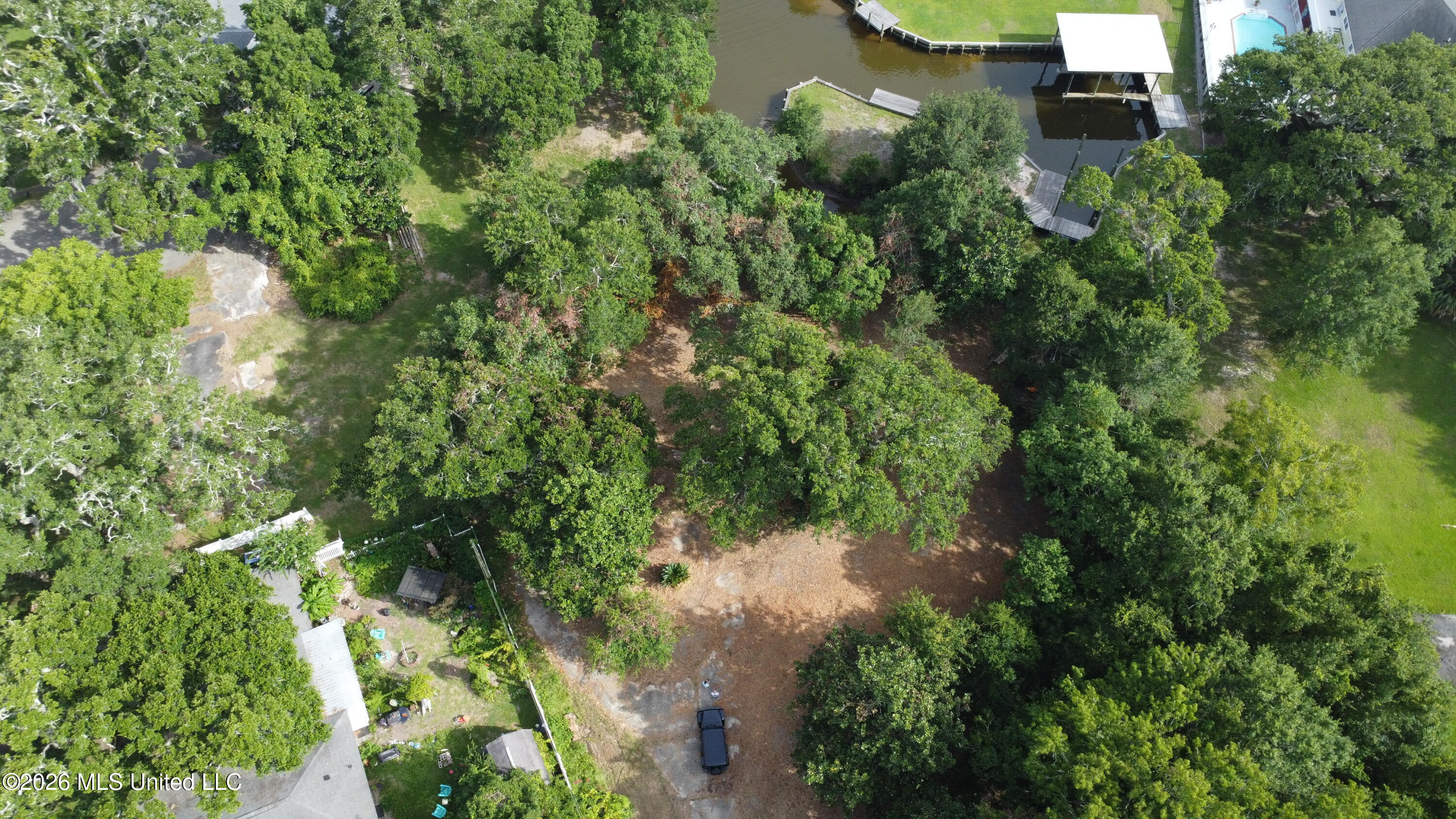 839 Graveline Road Property Photo 4