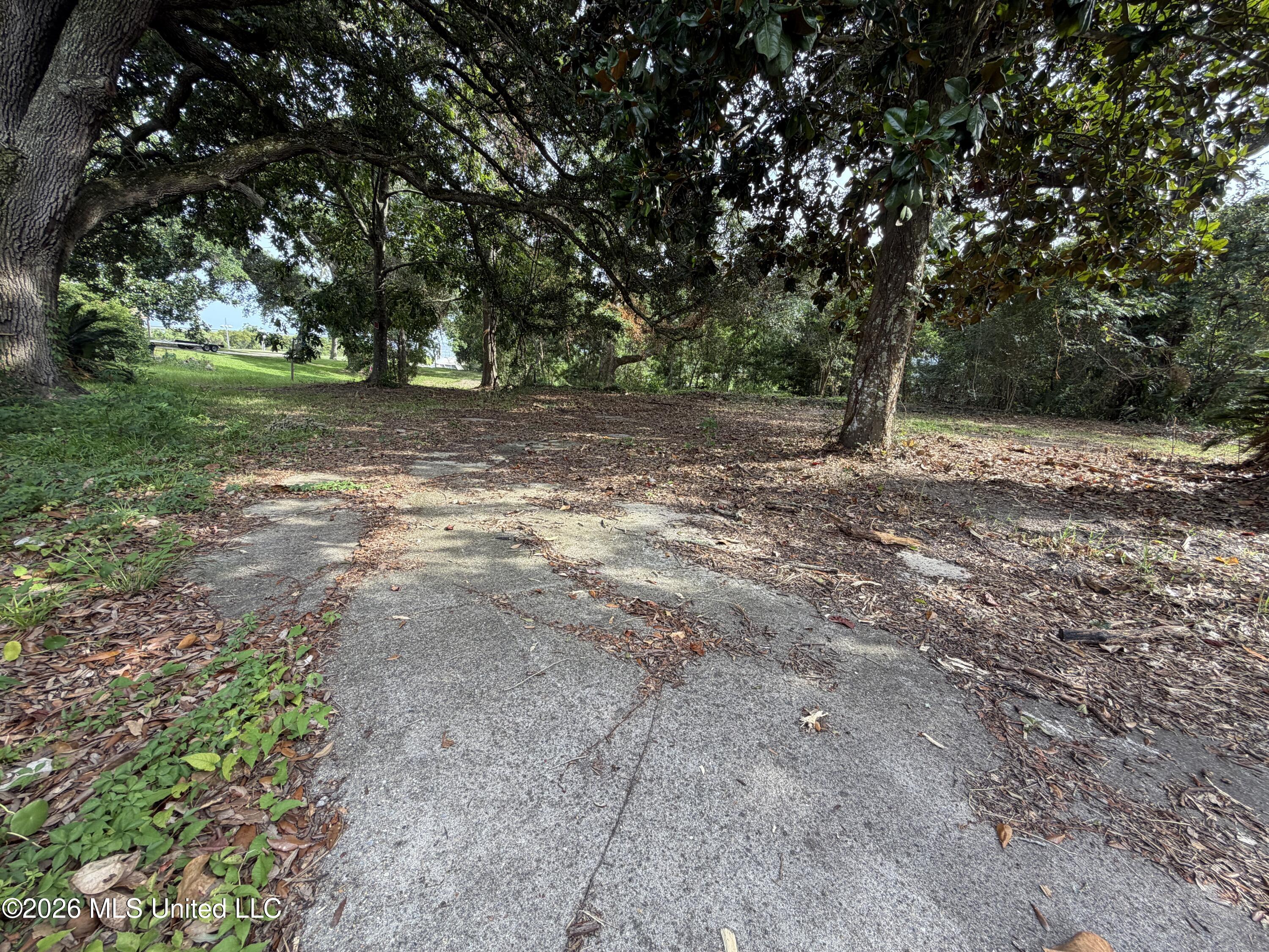 839 Graveline Road Property Photo 37