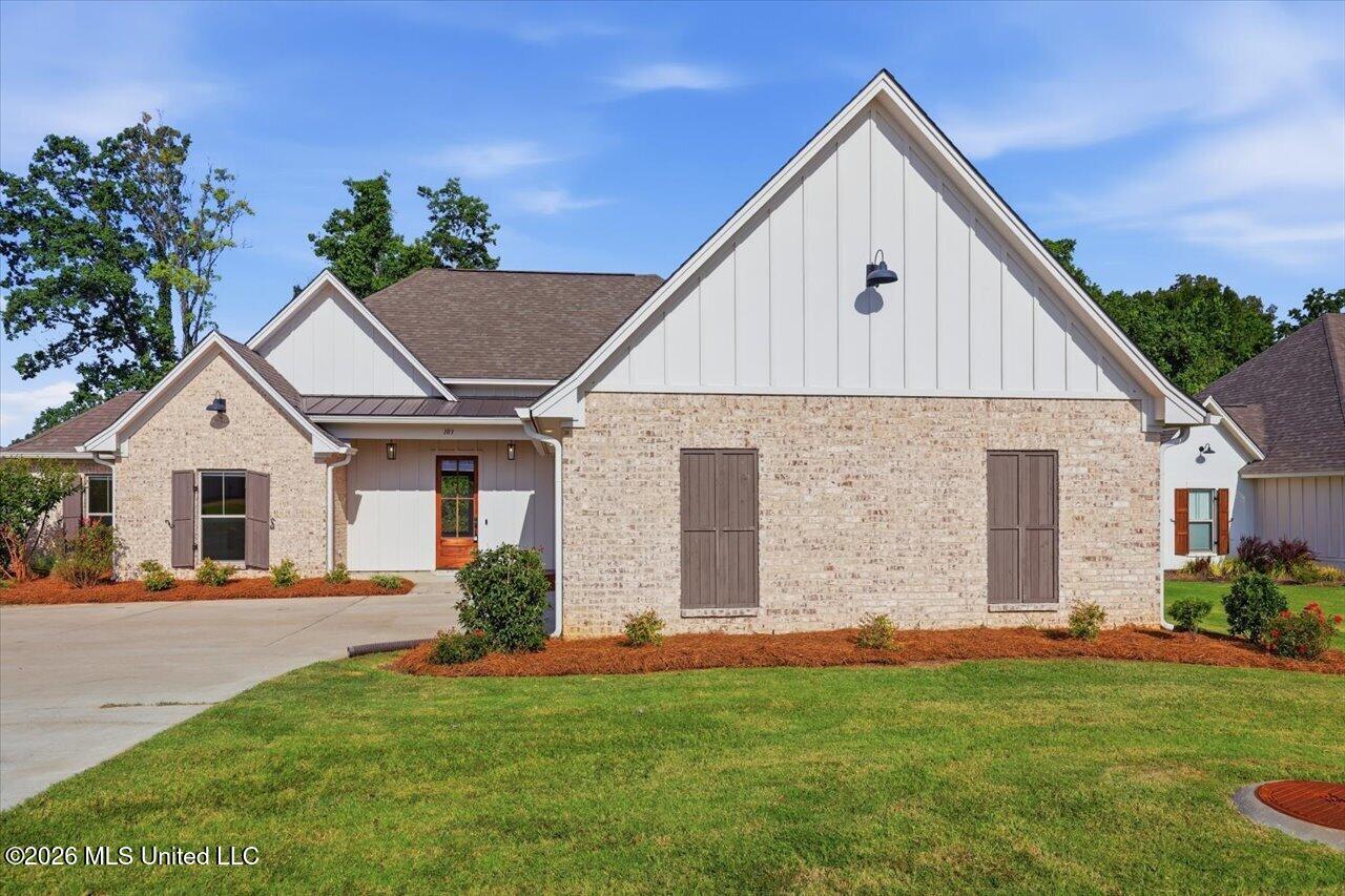 103 Ashby Ridge Drive Property Photo 3