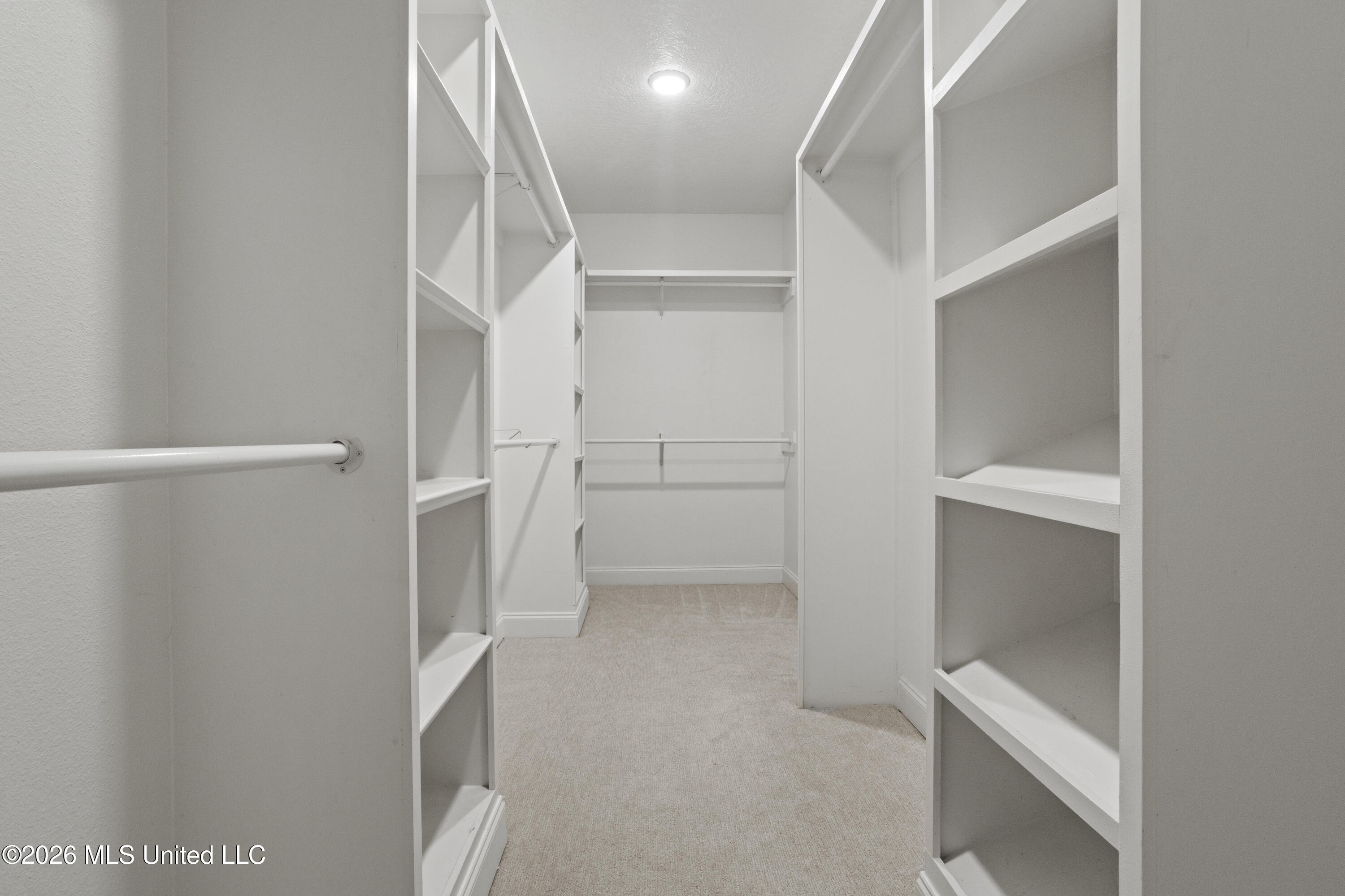101 Spanish Cove Drive Property Photo 28