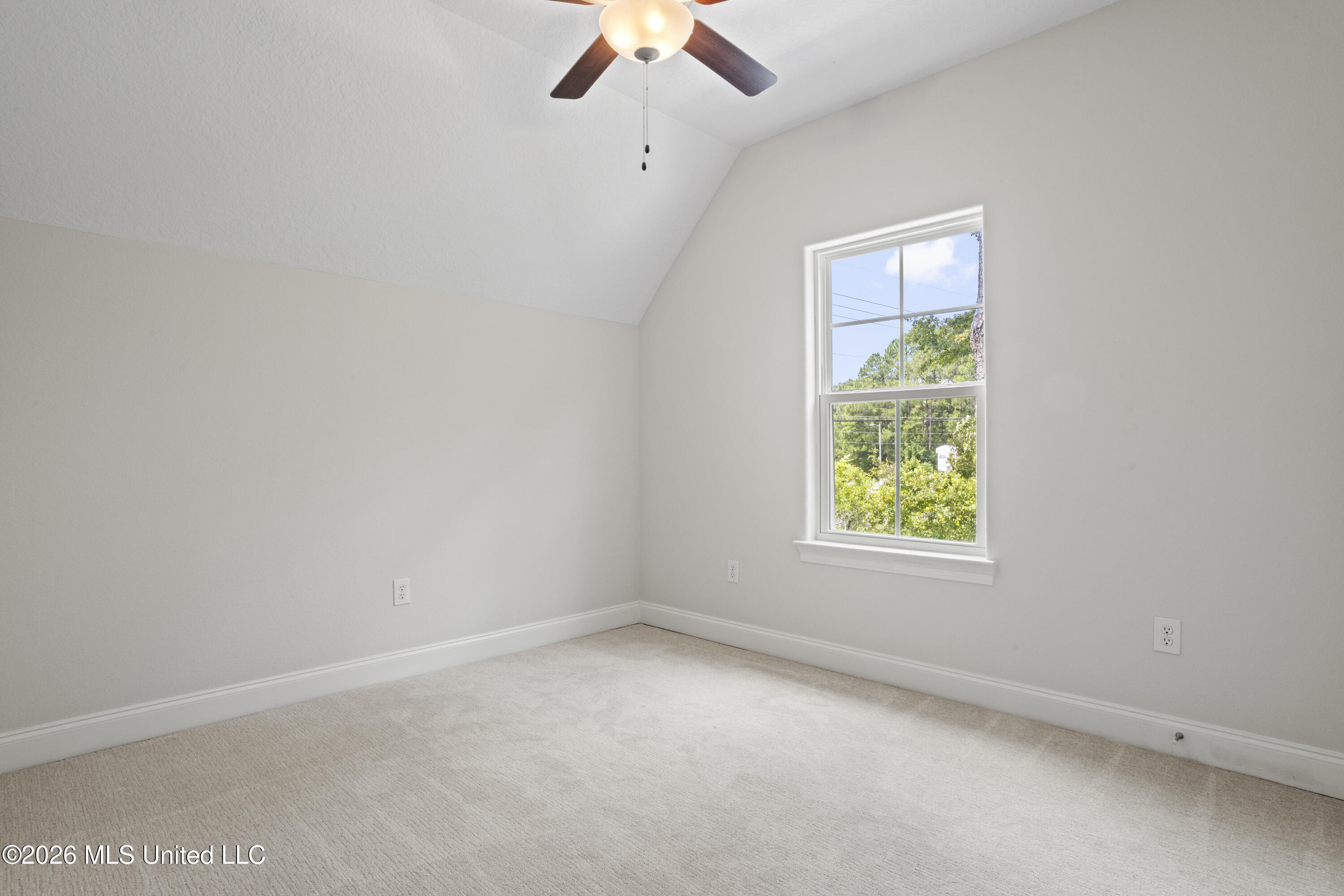 101 Spanish Cove Drive Property Photo 41