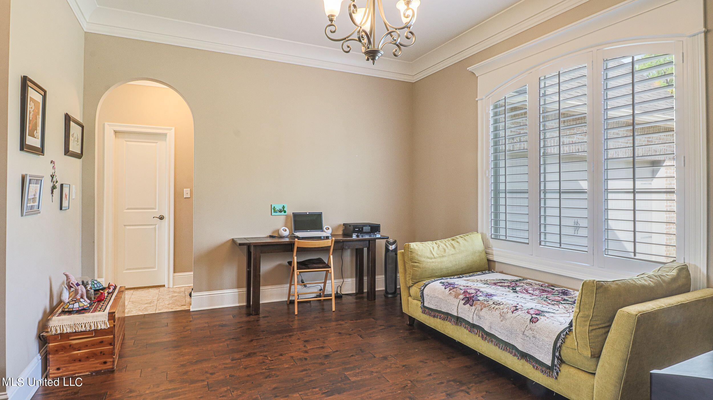 2939 Cypress Creek Drive Property Photo 5