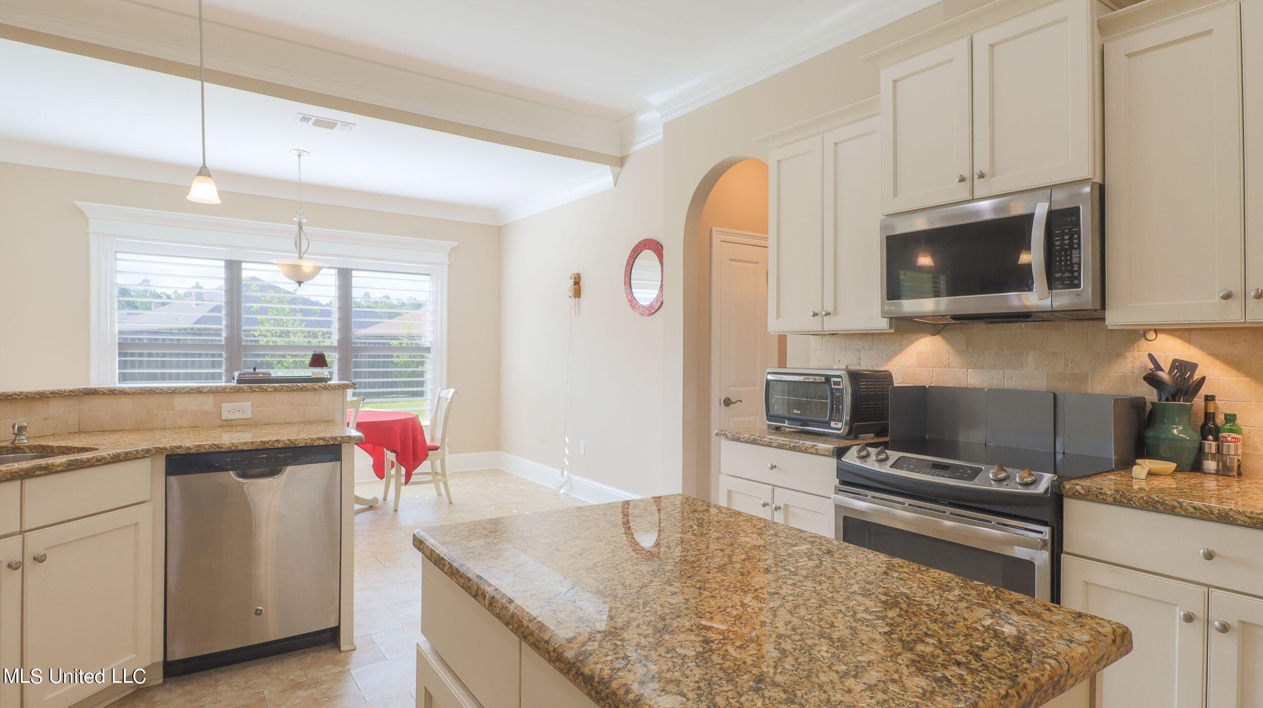2939 Cypress Creek Drive Property Photo 11