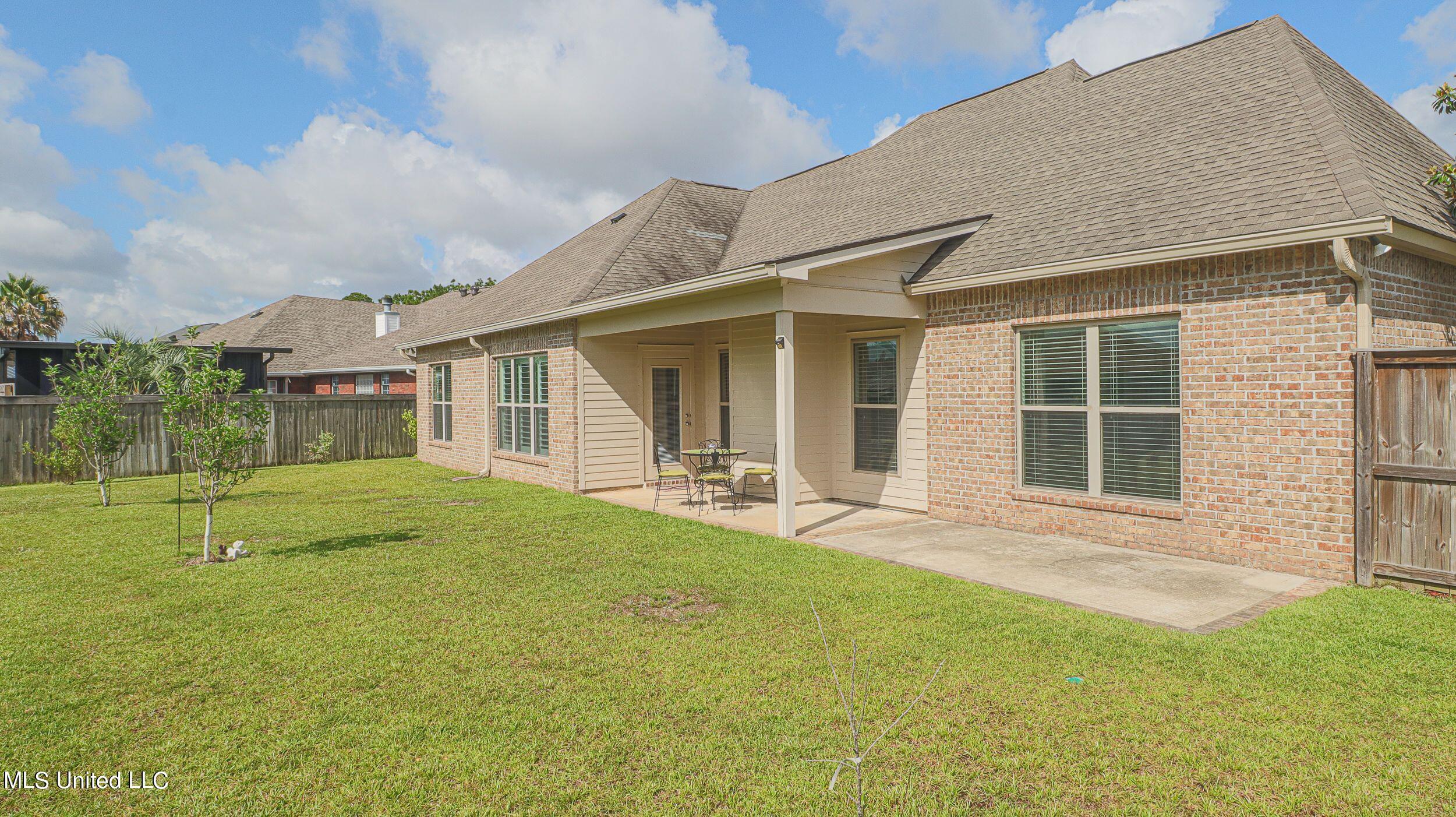 2939 Cypress Creek Drive Property Photo 25