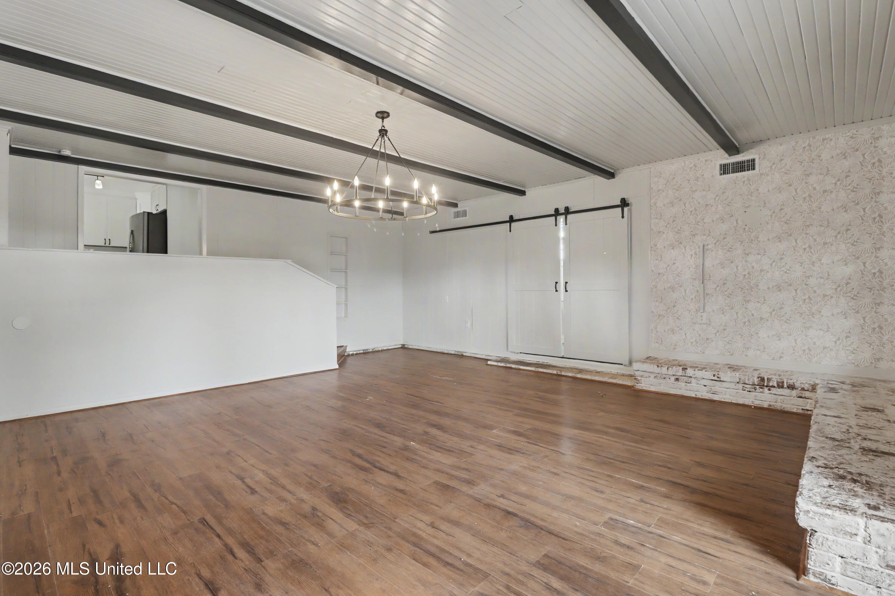317 42nd Street Property Photo 20