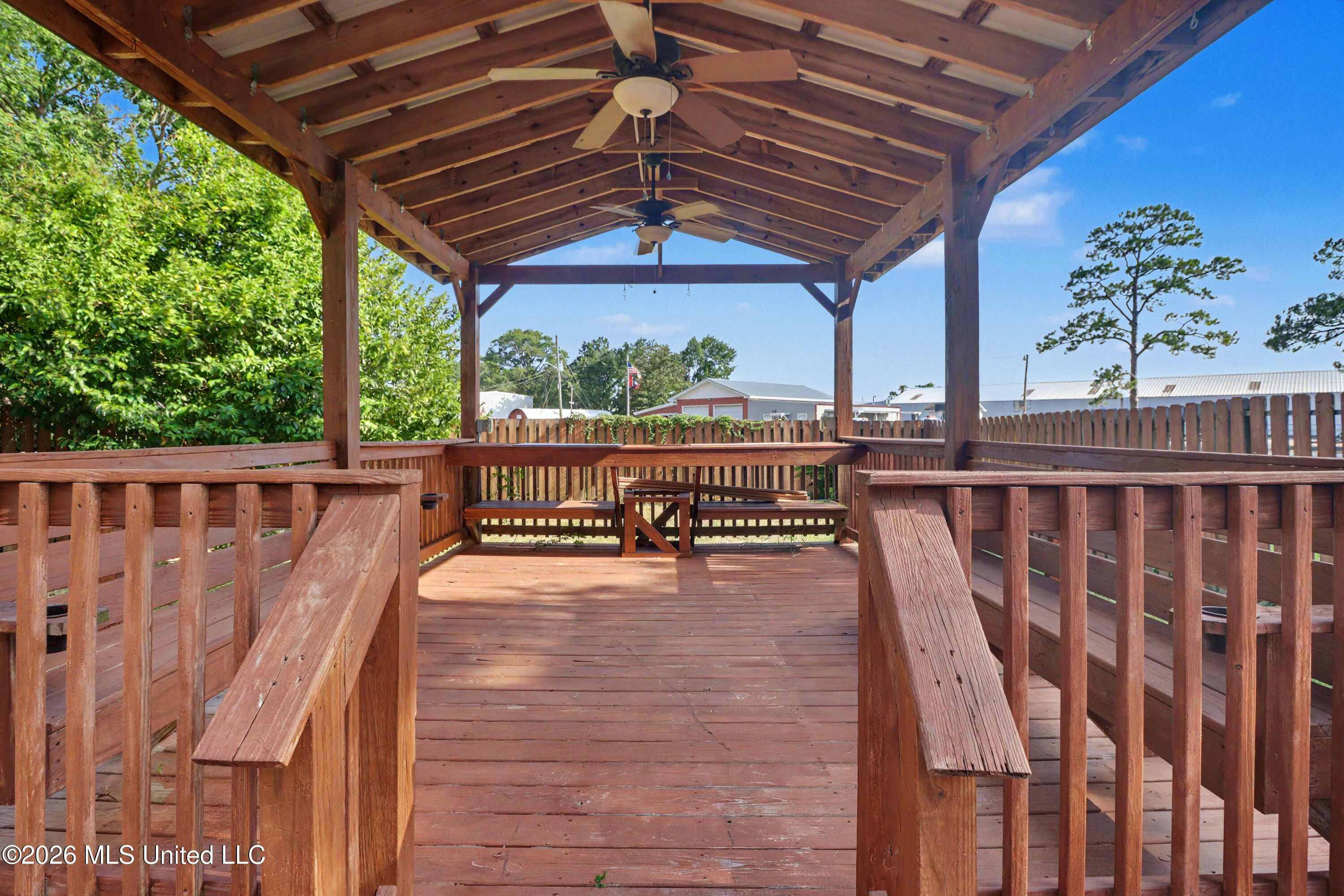 317 42nd Street Property Photo 23