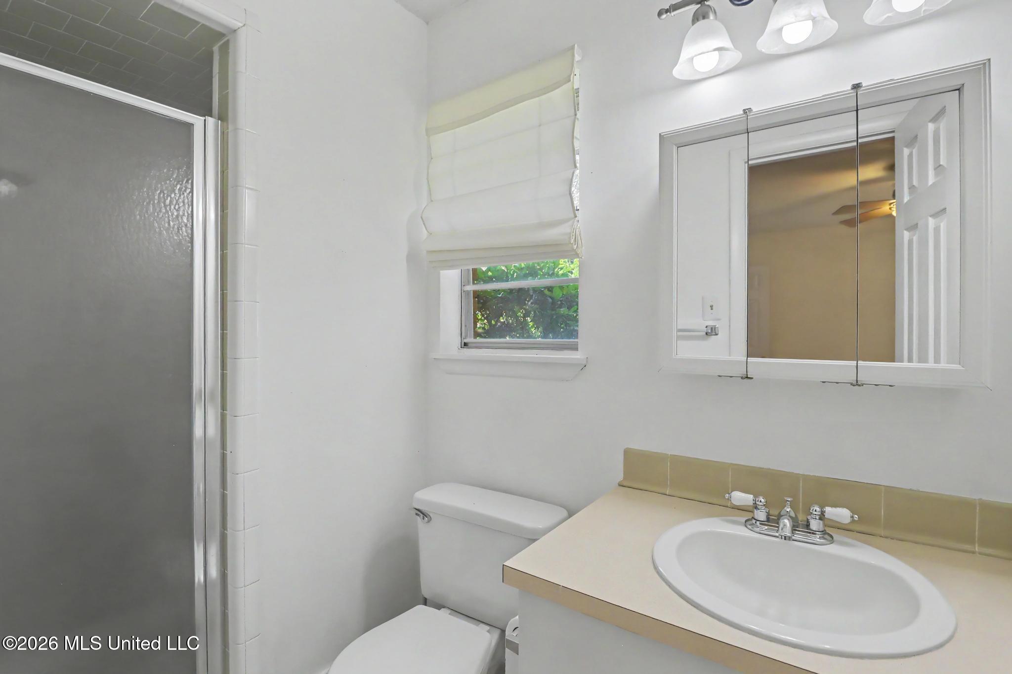 15317 N Parkwood Drive Property Photo 10
