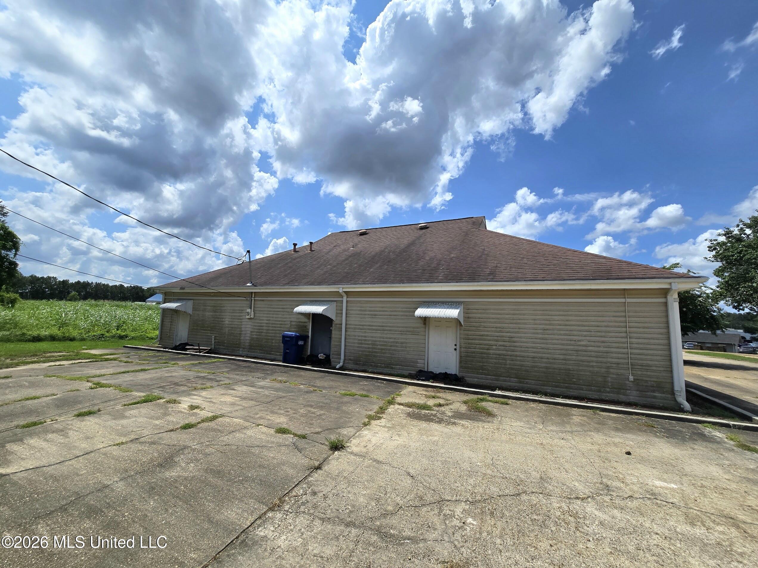 396 Brookhaven Street Property Photo 19