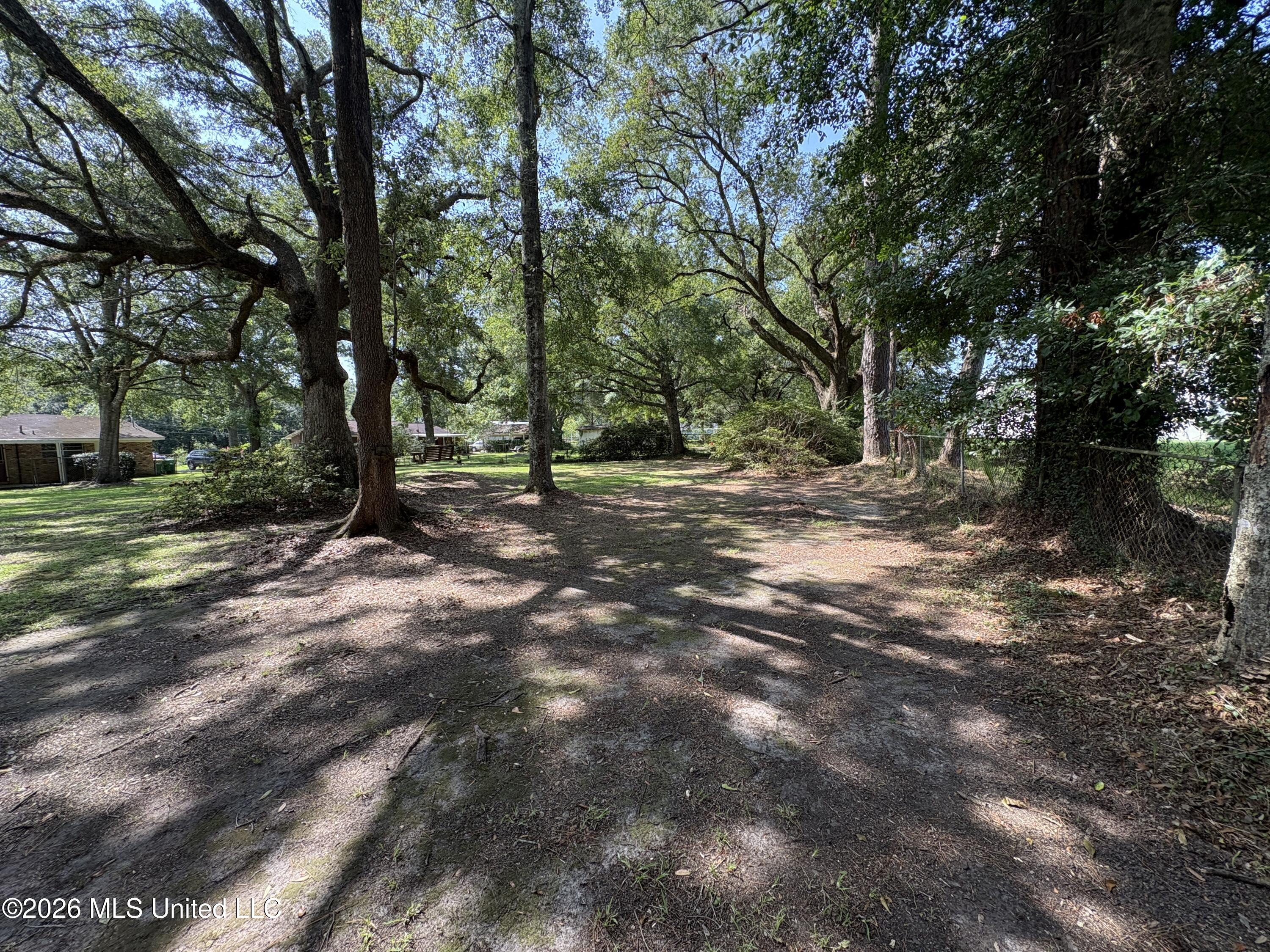 9417 Freeland Street Property Photo 25