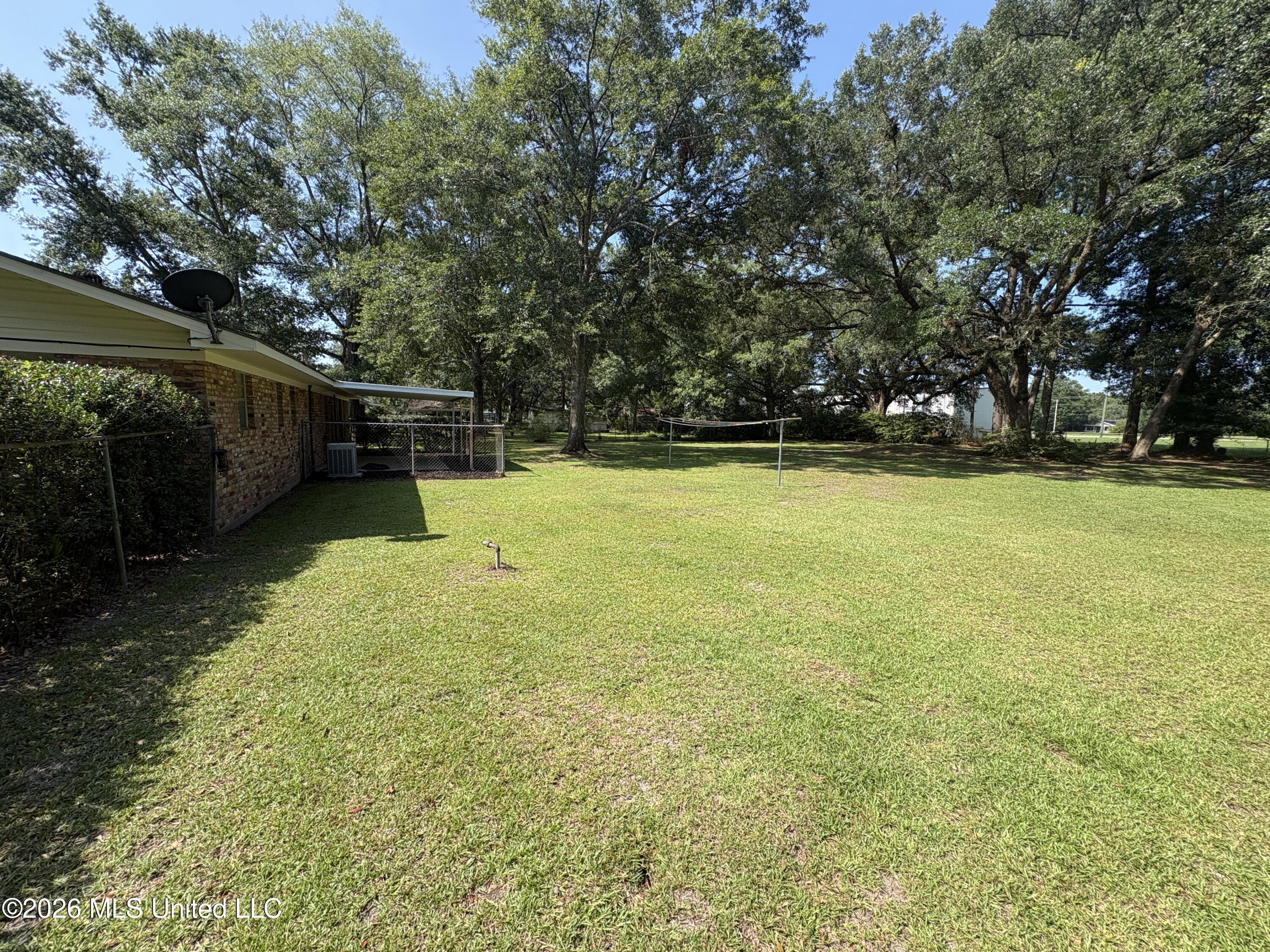 9417 Freeland Street Property Photo 33