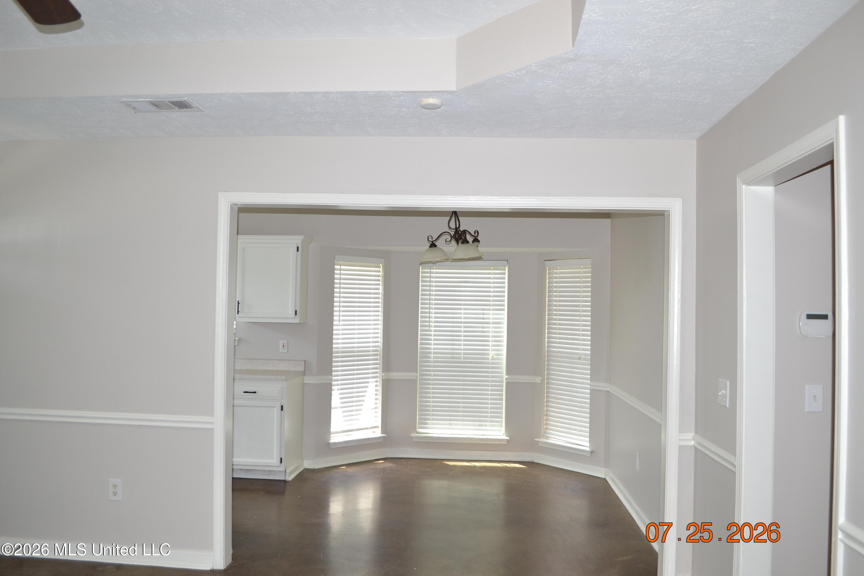 161 Greenfield Lane Property Photo 4