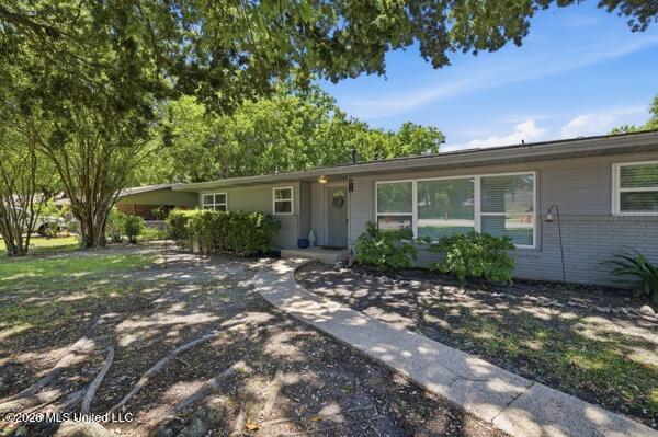 345 Popps Ferry Road Property Photo 5