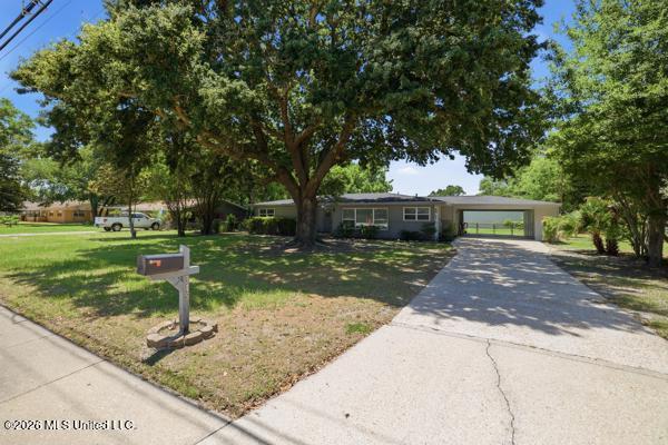 345 Popps Ferry Road Property Photo 7