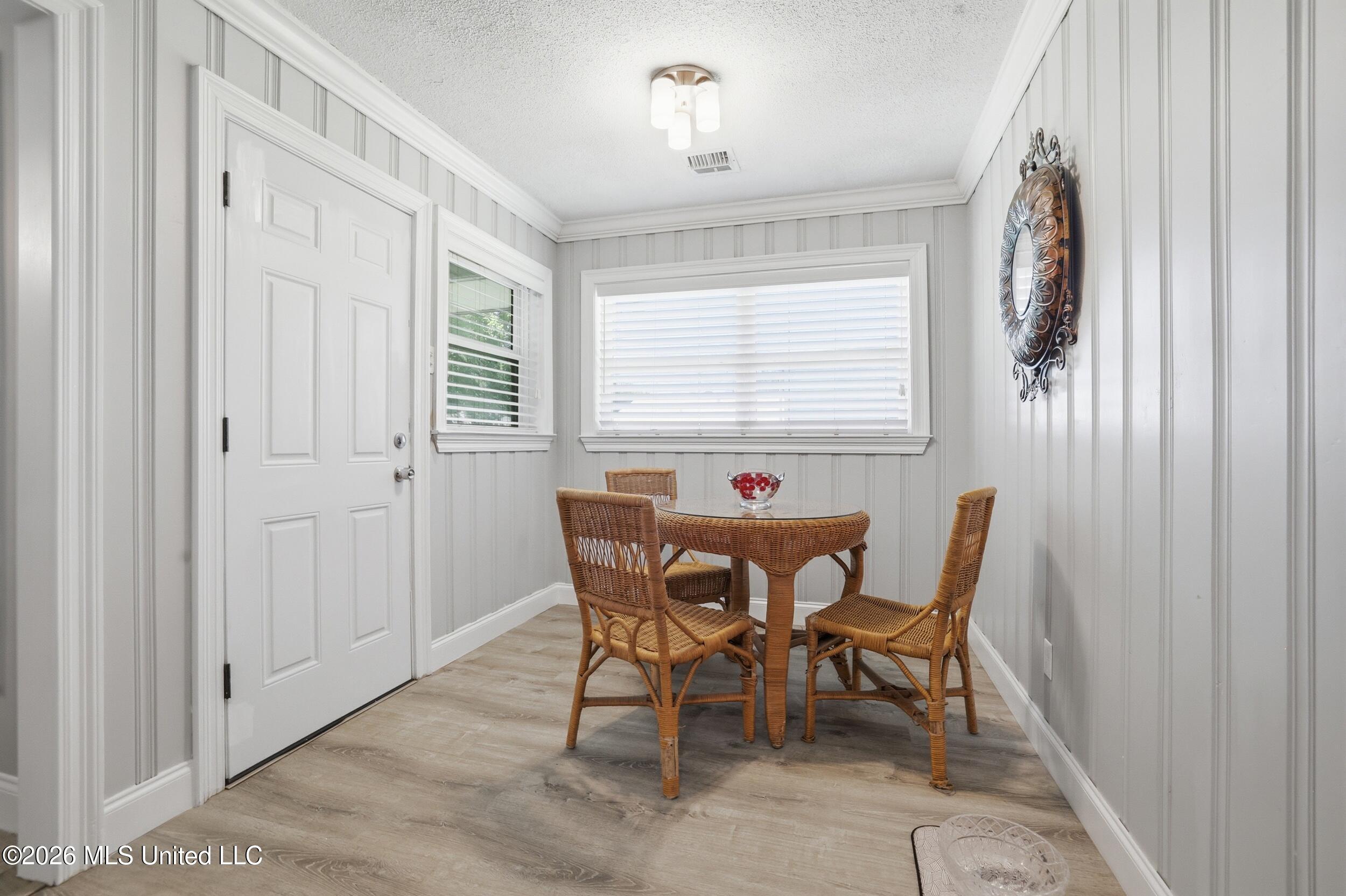 345 Popps Ferry Road Property Photo 20