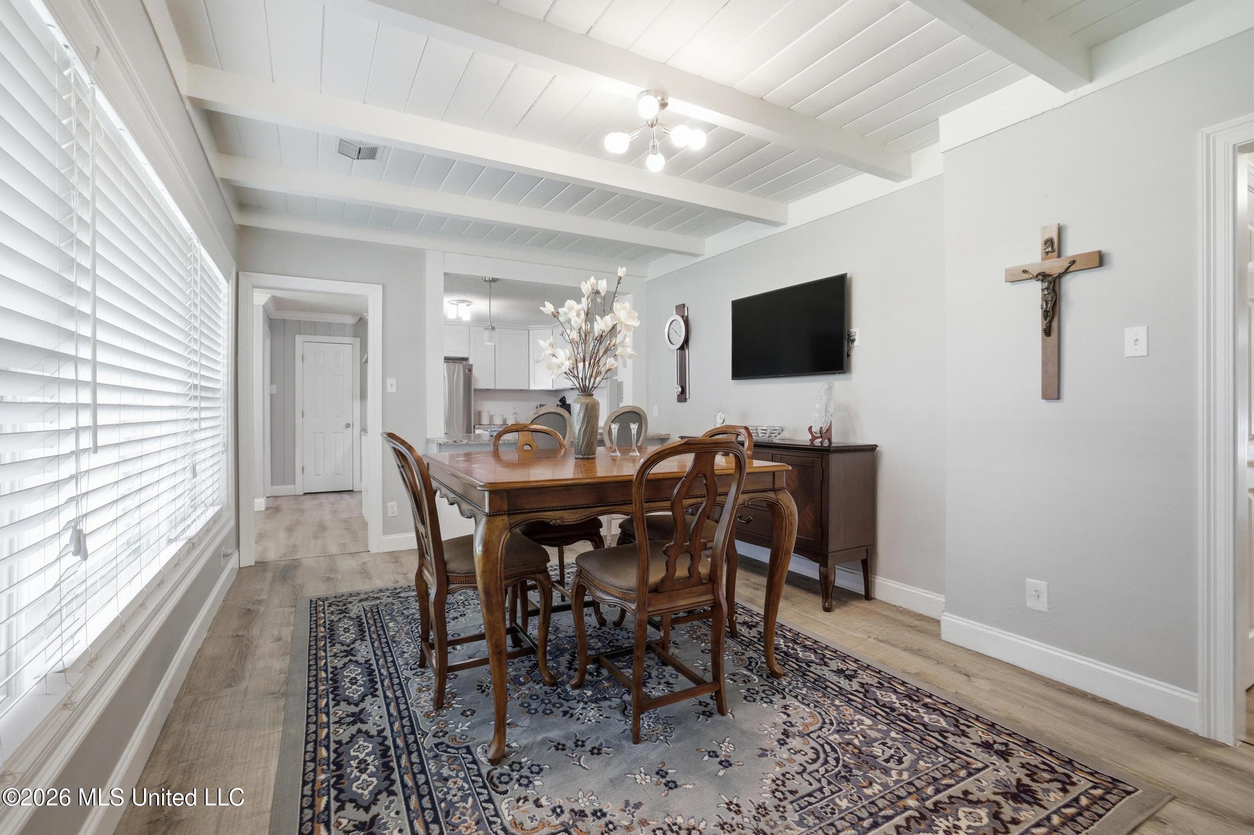 345 Popps Ferry Road Property Photo 23