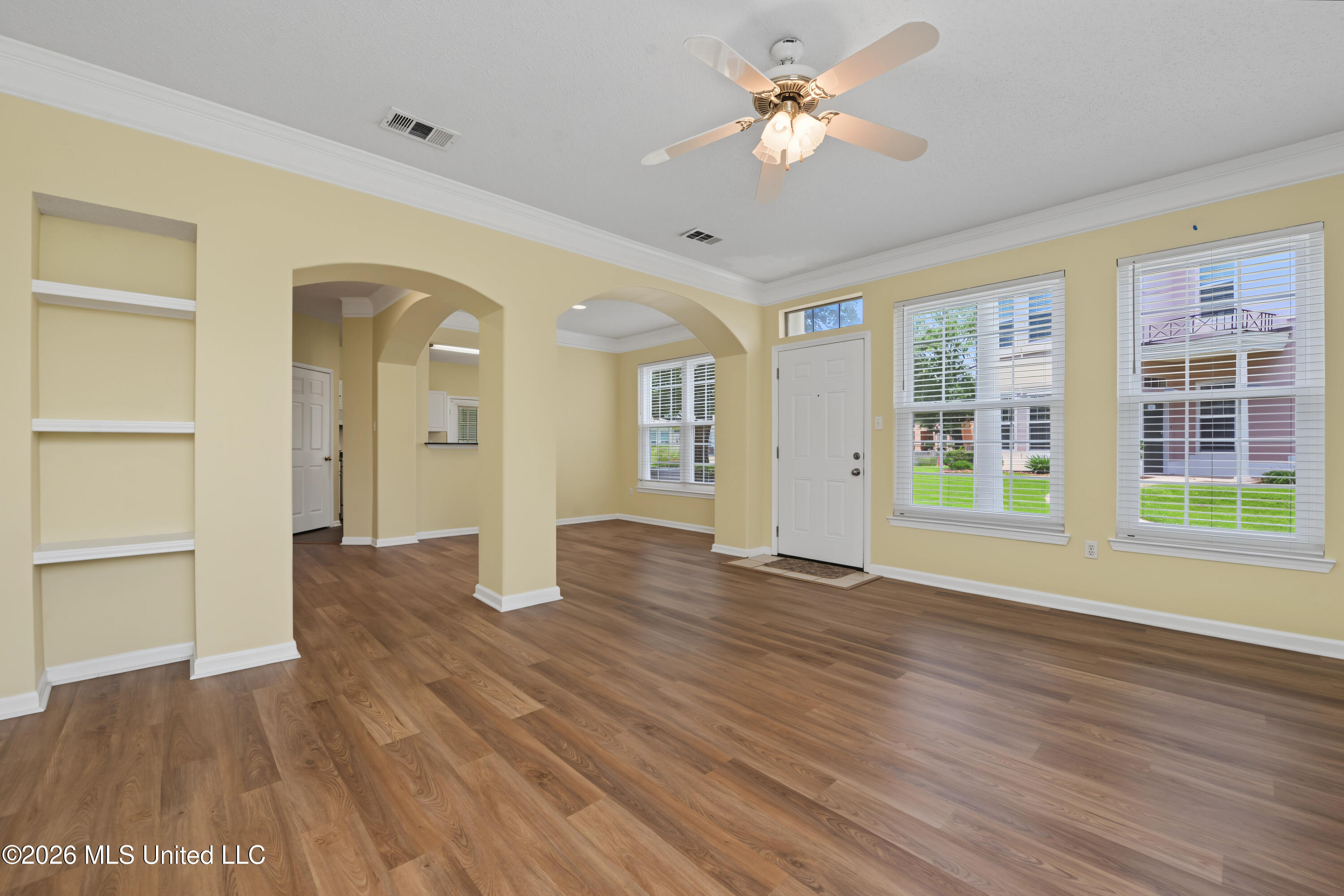 2252 Beach Drive Property Photo 9