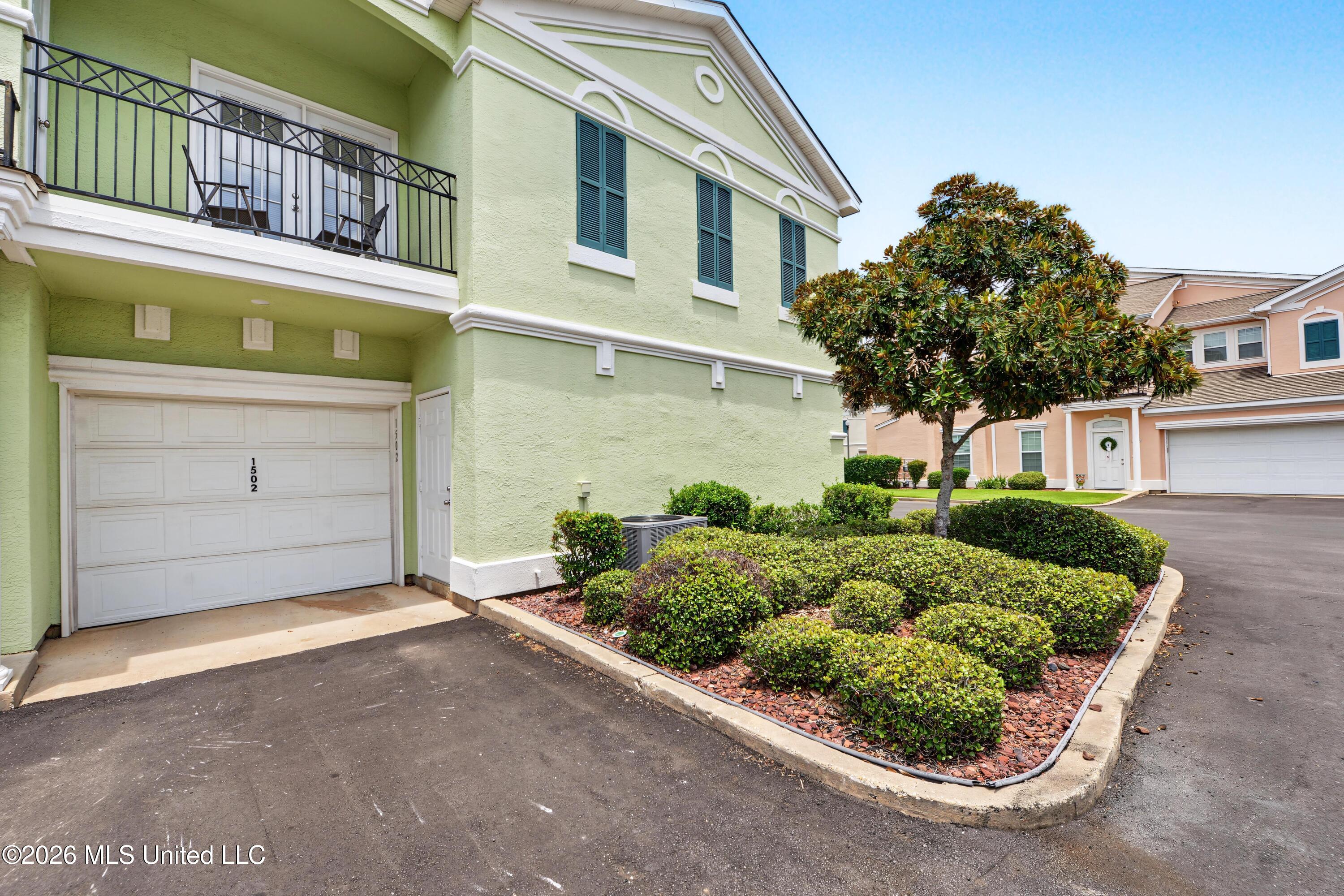 2252 Beach Drive Property Photo 28