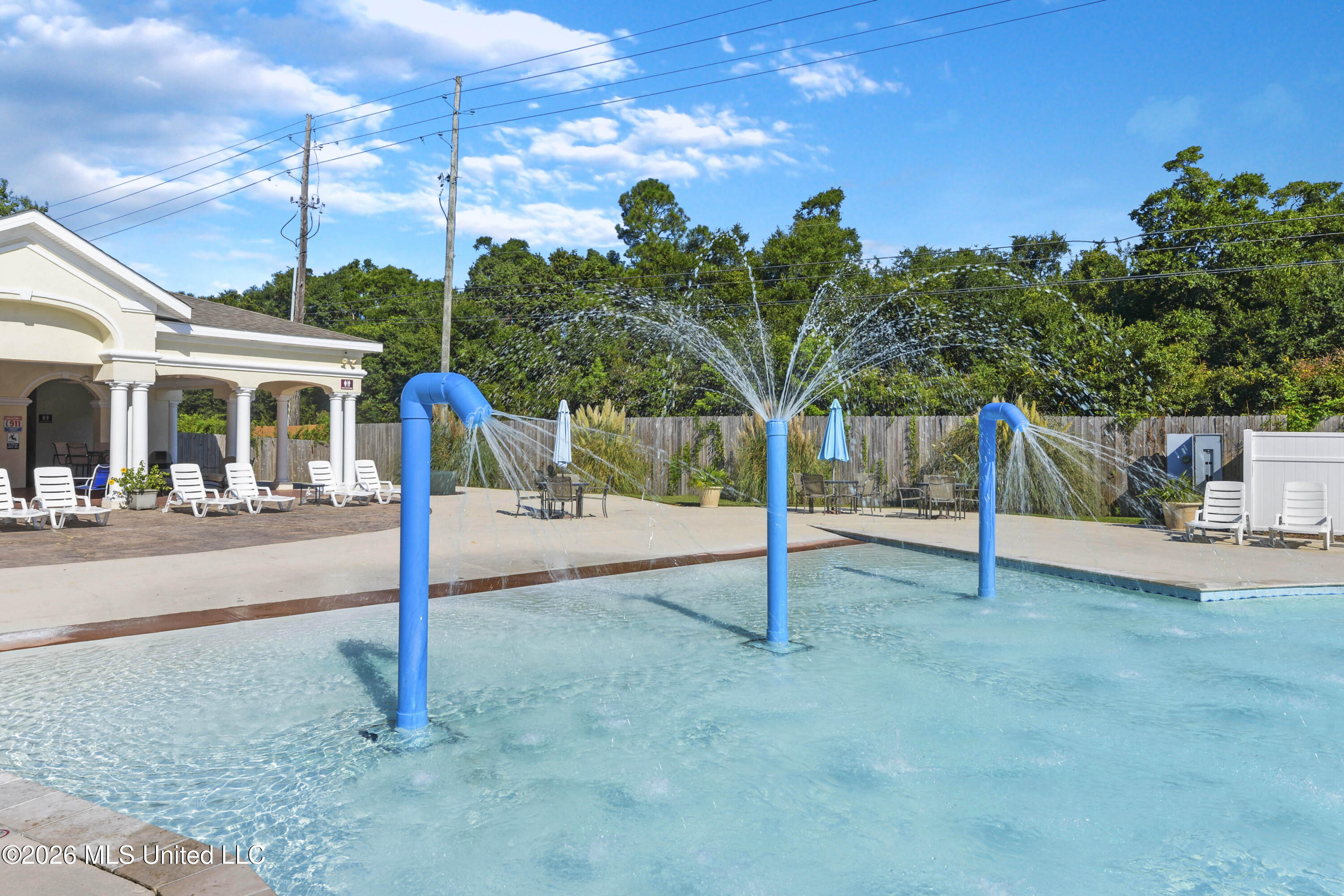 2252 Beach Drive Property Photo 36