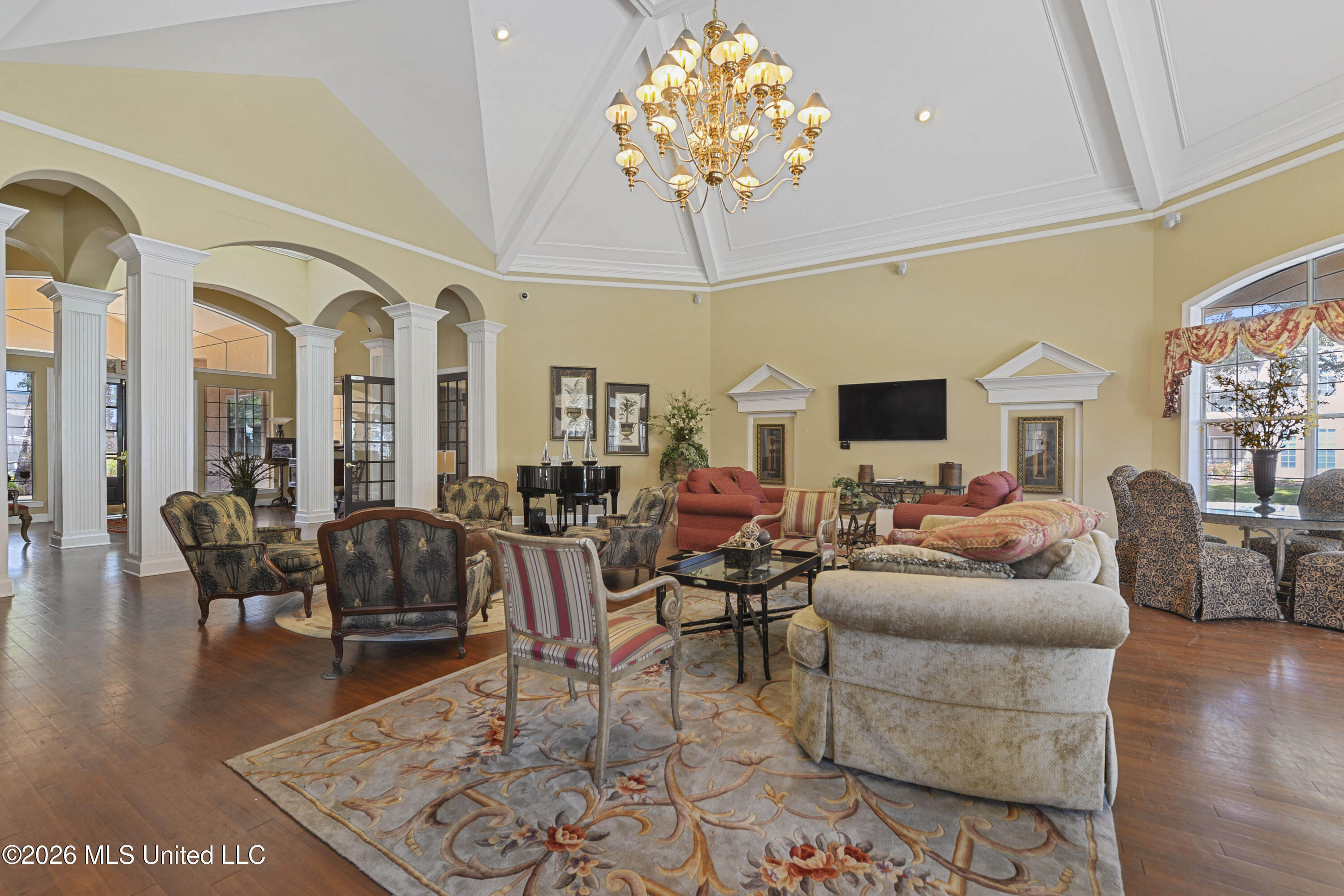 2252 Beach Drive Property Photo 45