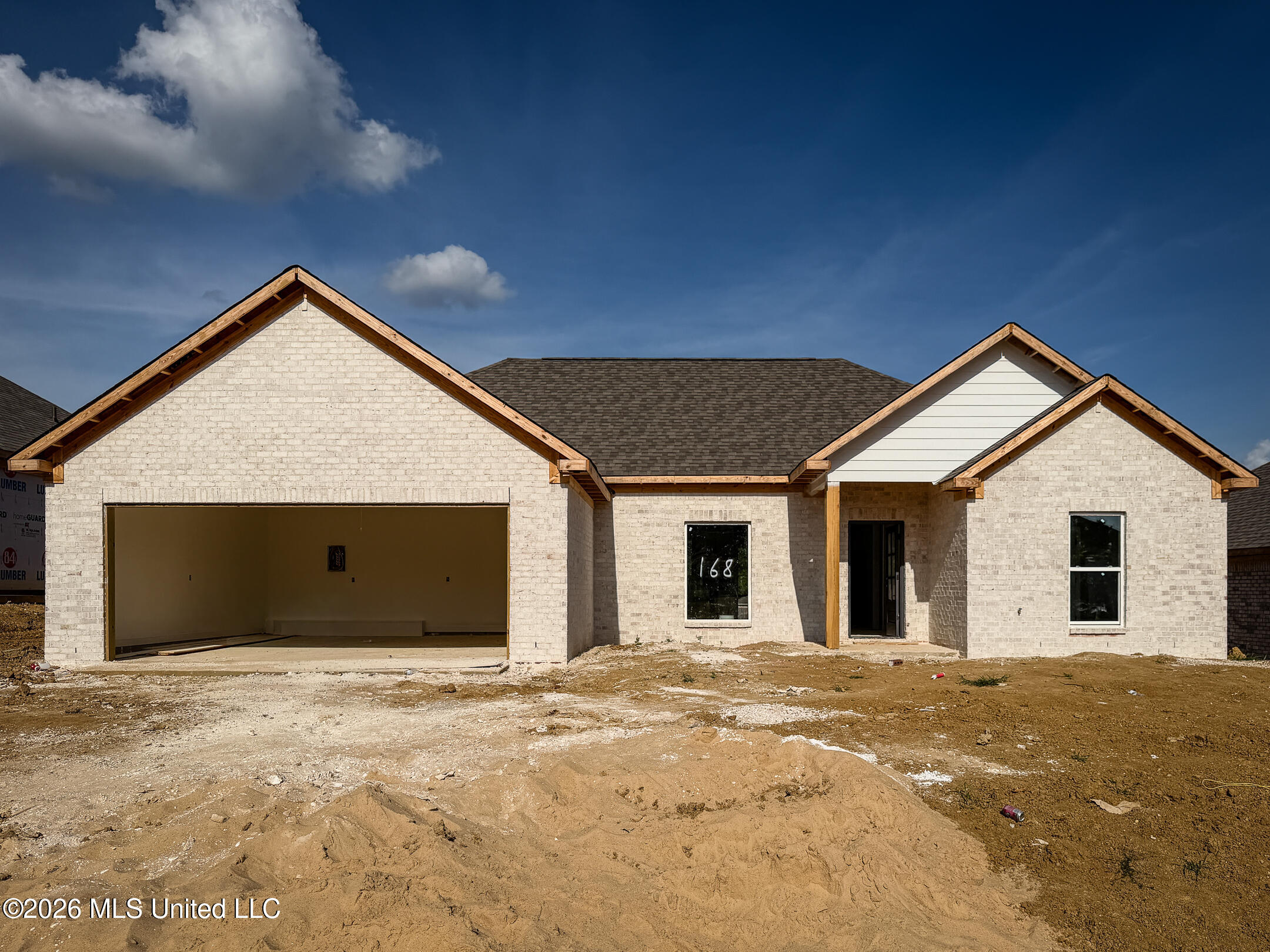 1302 Elderberry Property Photo 1