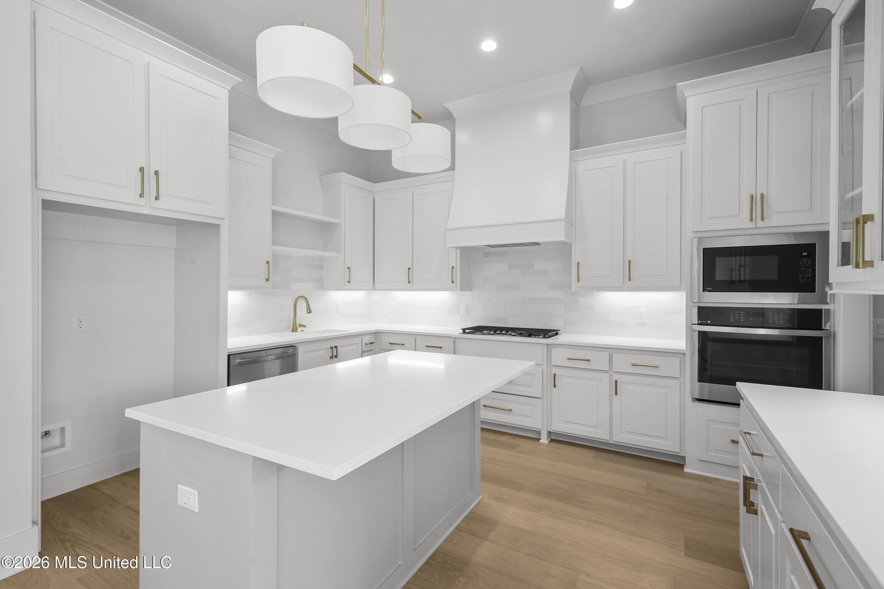 208 Benners Lane Property Photo 4
