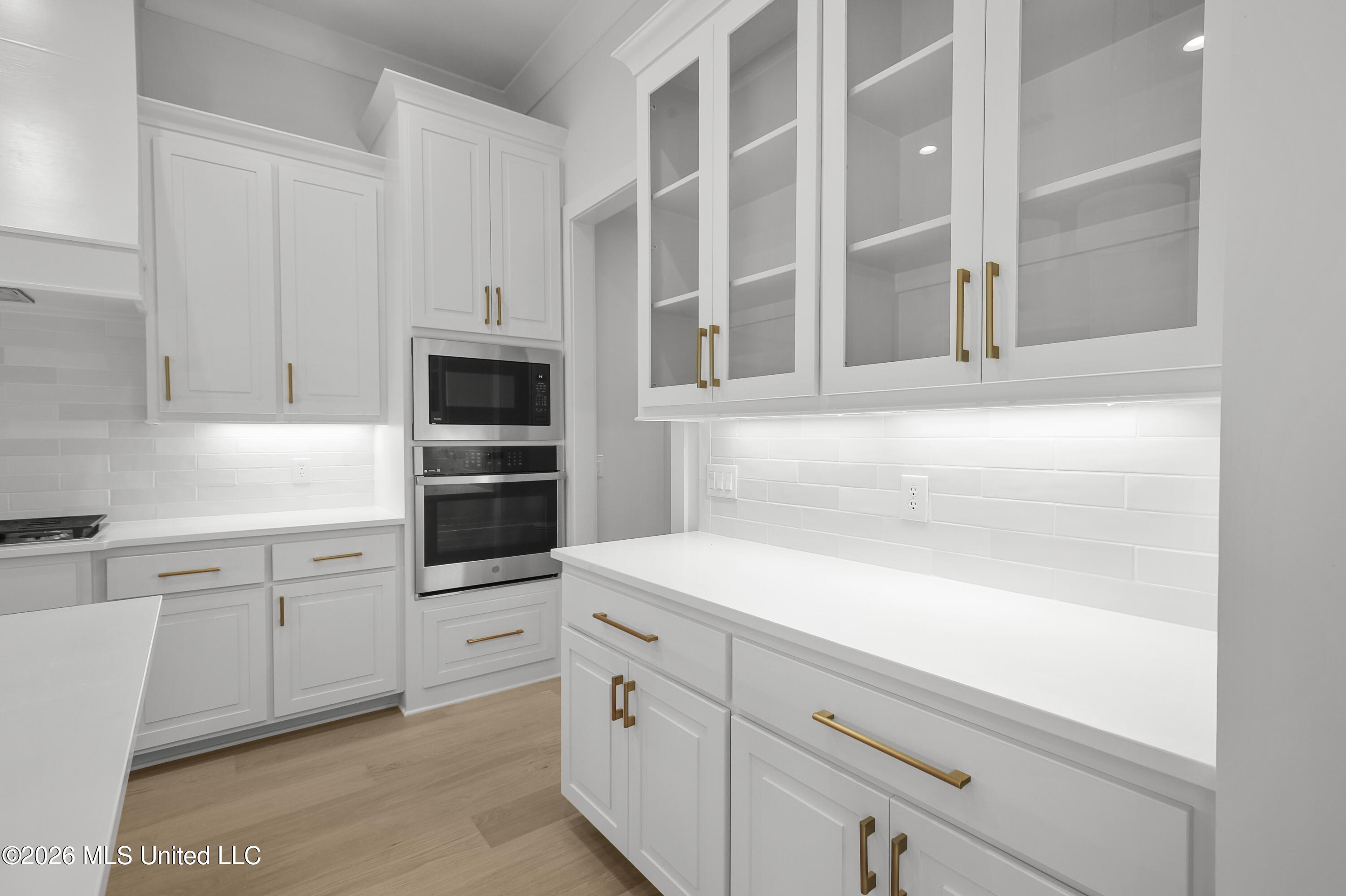 208 Benners Lane Property Photo 6