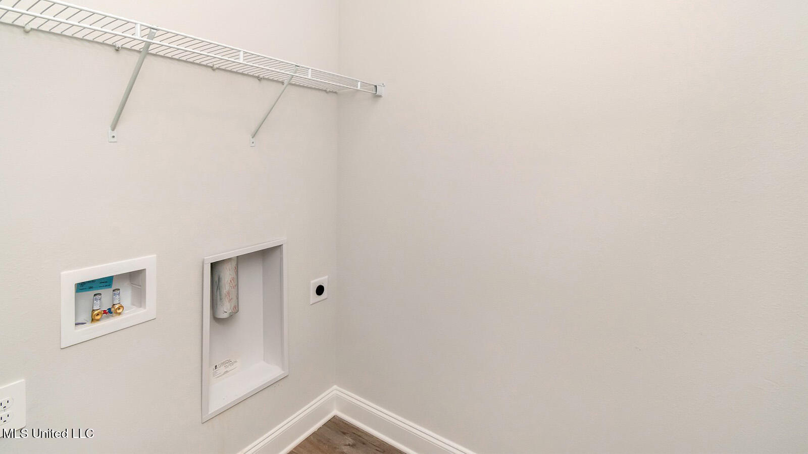 14259 Quill Avenue Property Photo 34
