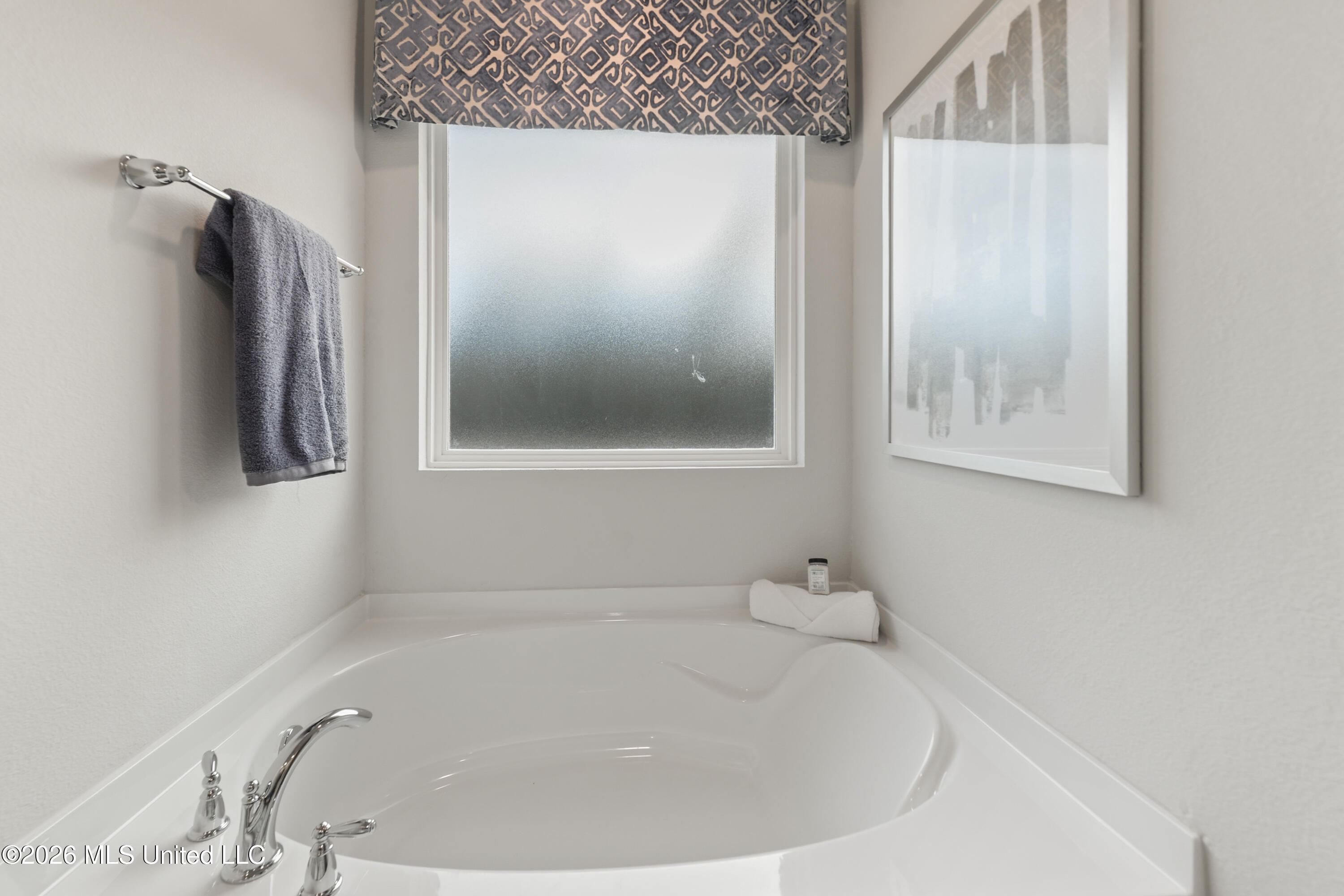13104 Carnival Circle Property Photo 17