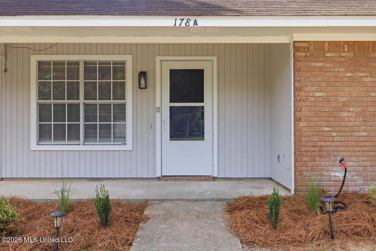 178a Cumberland Road Property Photo 2