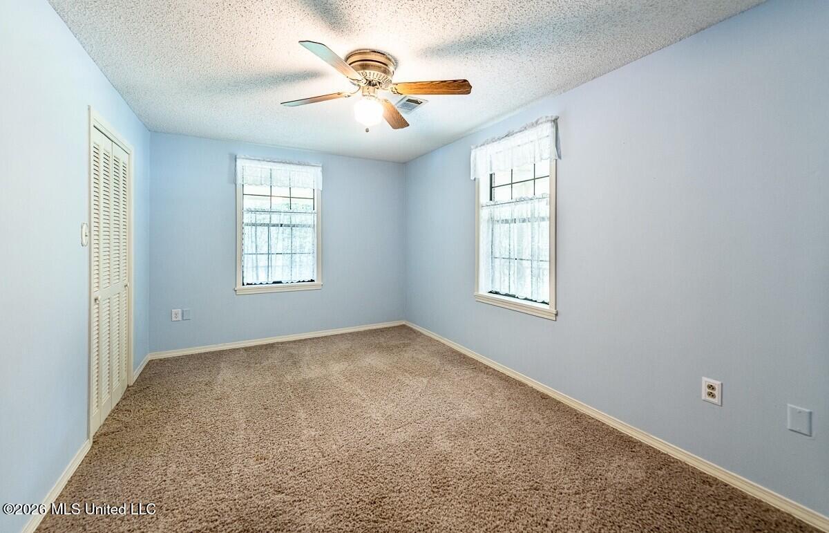 5 Spokane Road Property Photo 20