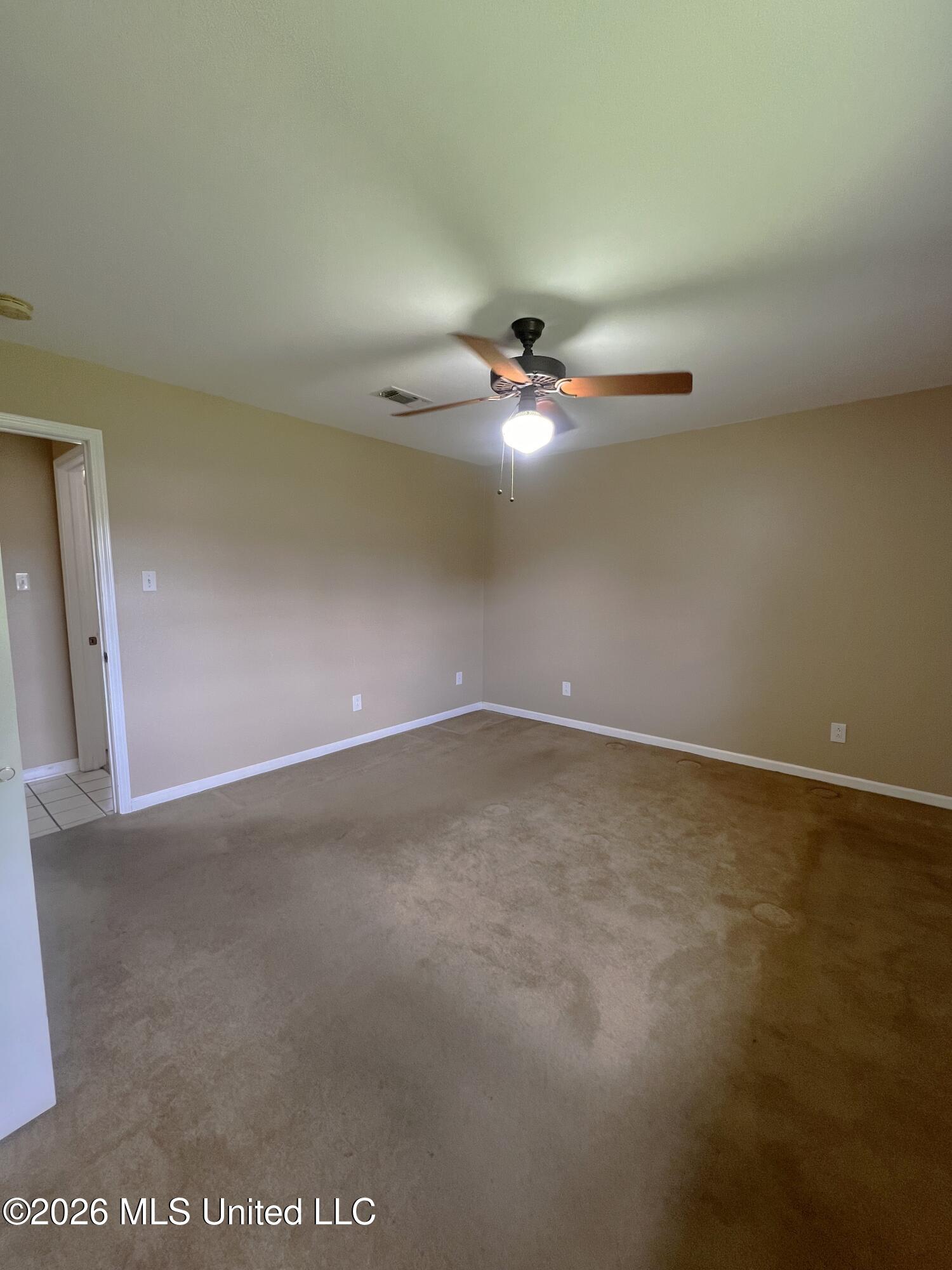 15309-r Royal Street Property Photo 17