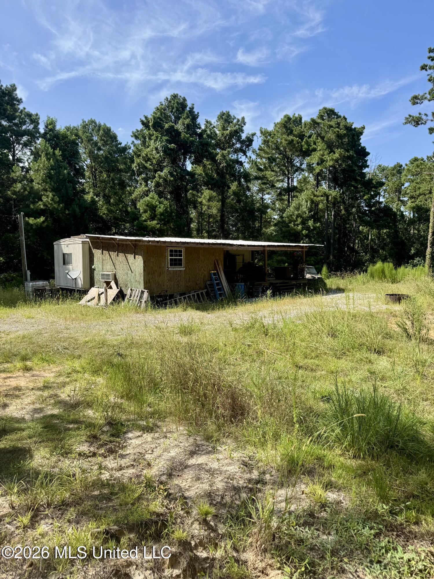 Vine Hollow Property Photo 1