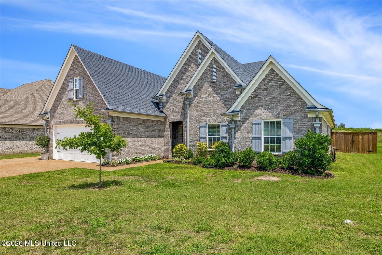 3184 Magnolia Bloom Drive Property Photo 4