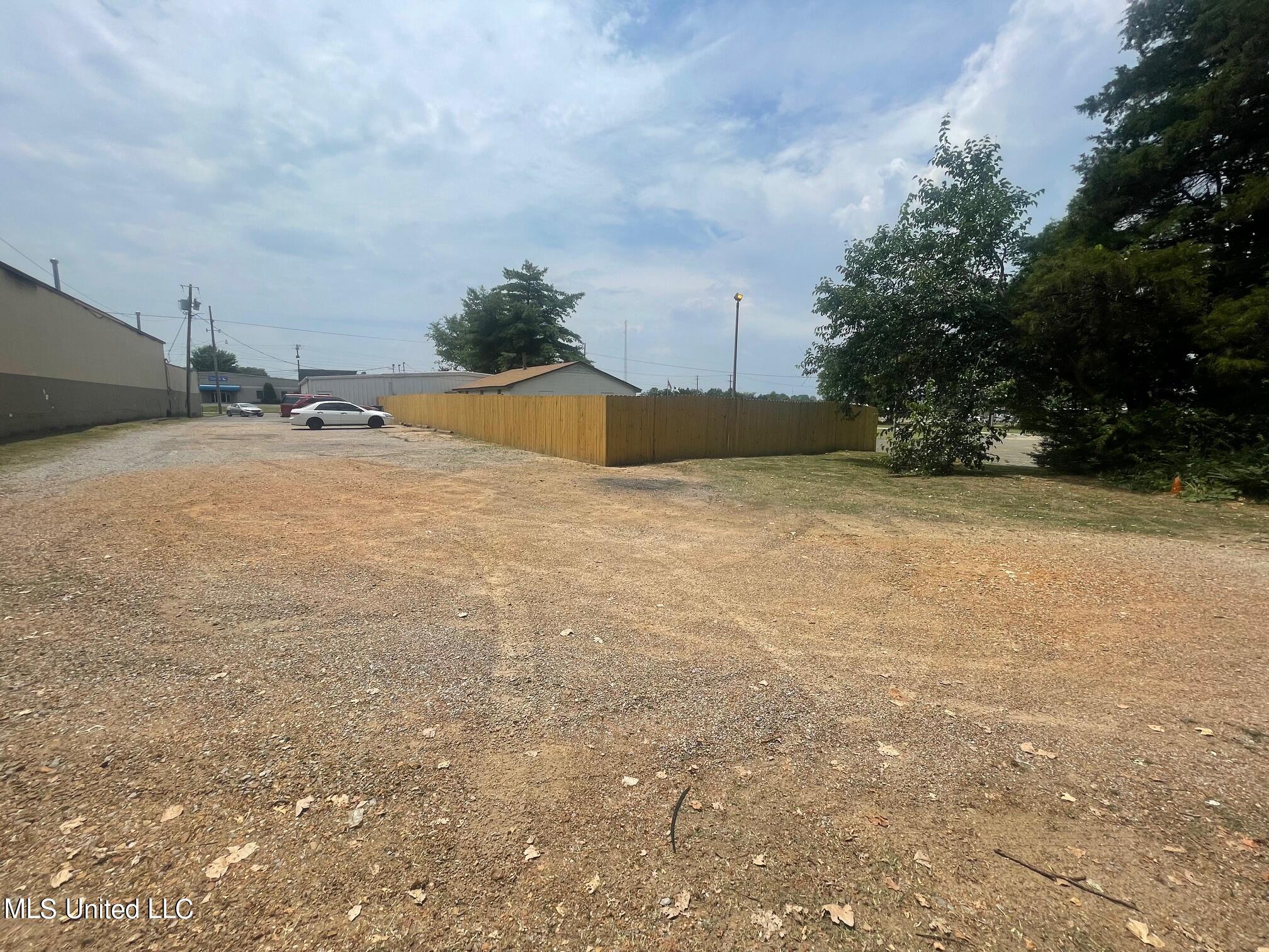 8840 N Highway 51 Property Photo 7