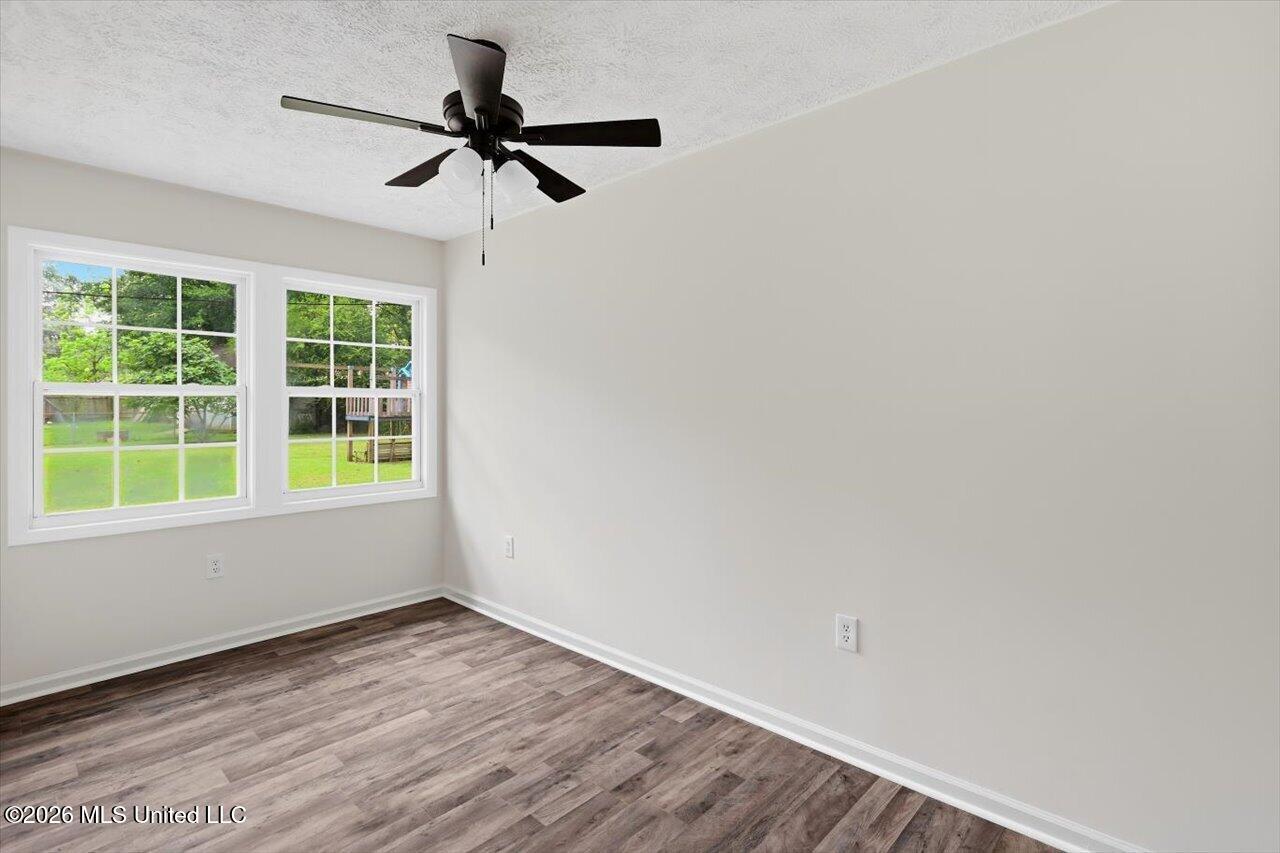 3218 Eastland Drive Property Photo 17