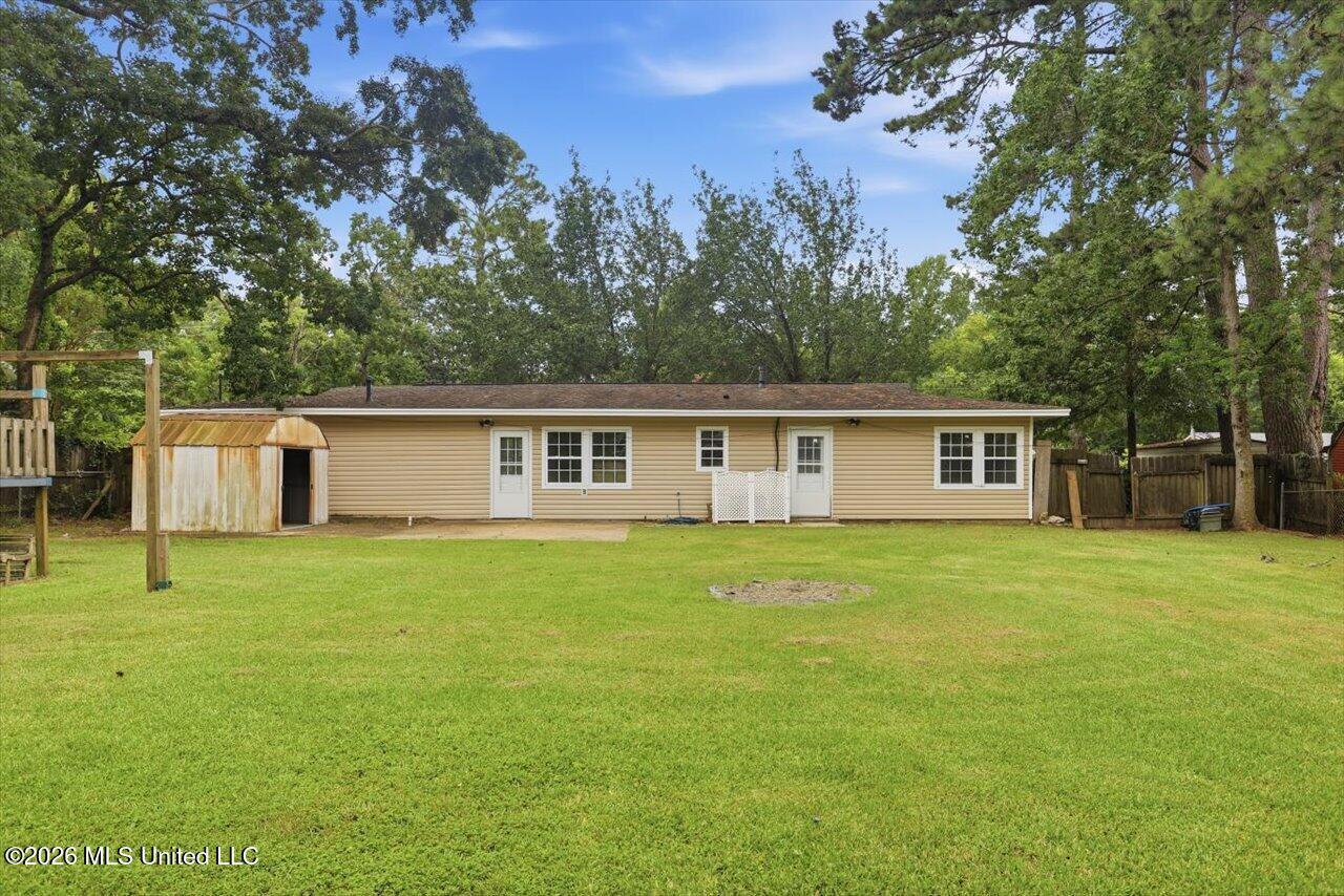 3218 Eastland Drive Property Photo 20