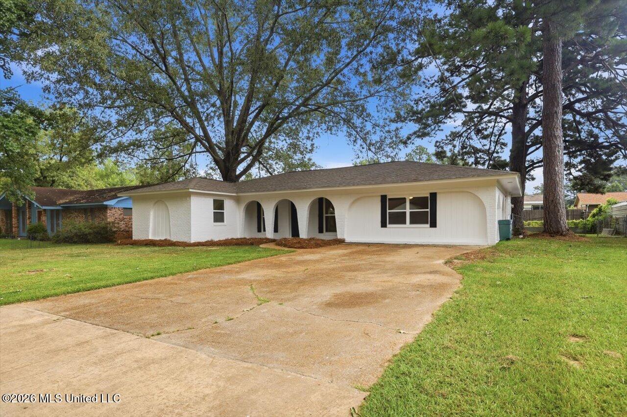 232 Trojan Drive Property Photo 3