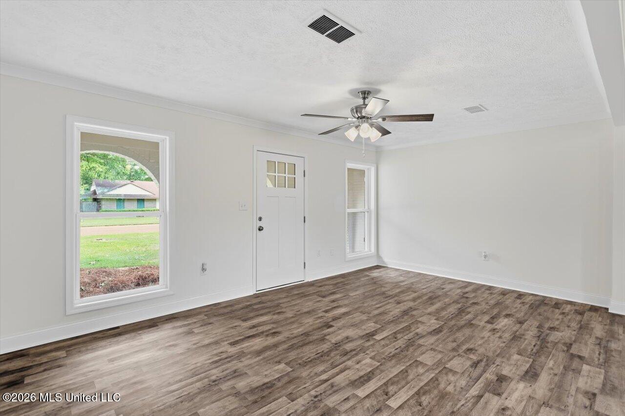 232 Trojan Drive Property Photo 6