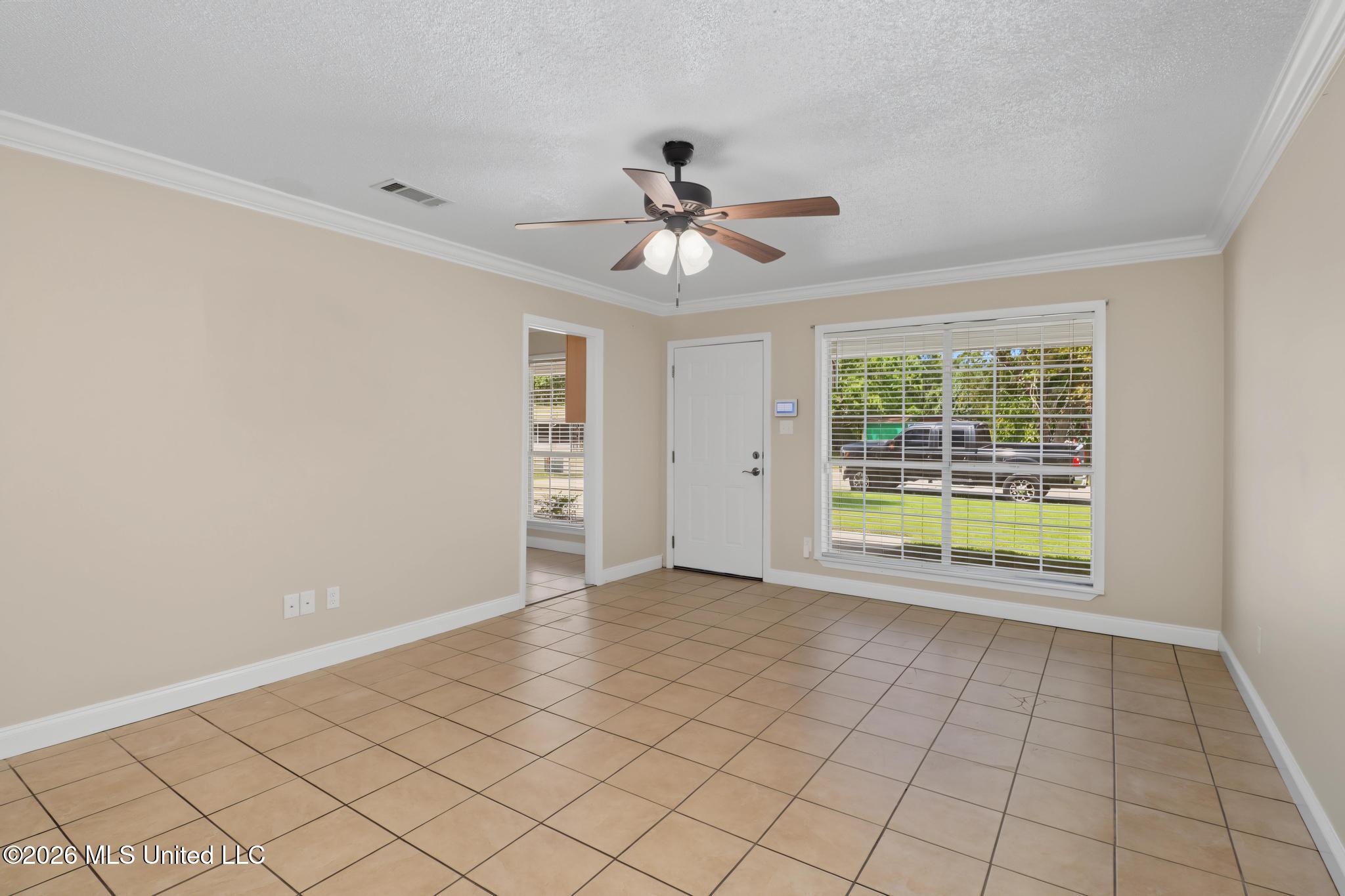 32 Brittany Court Property Photo 2