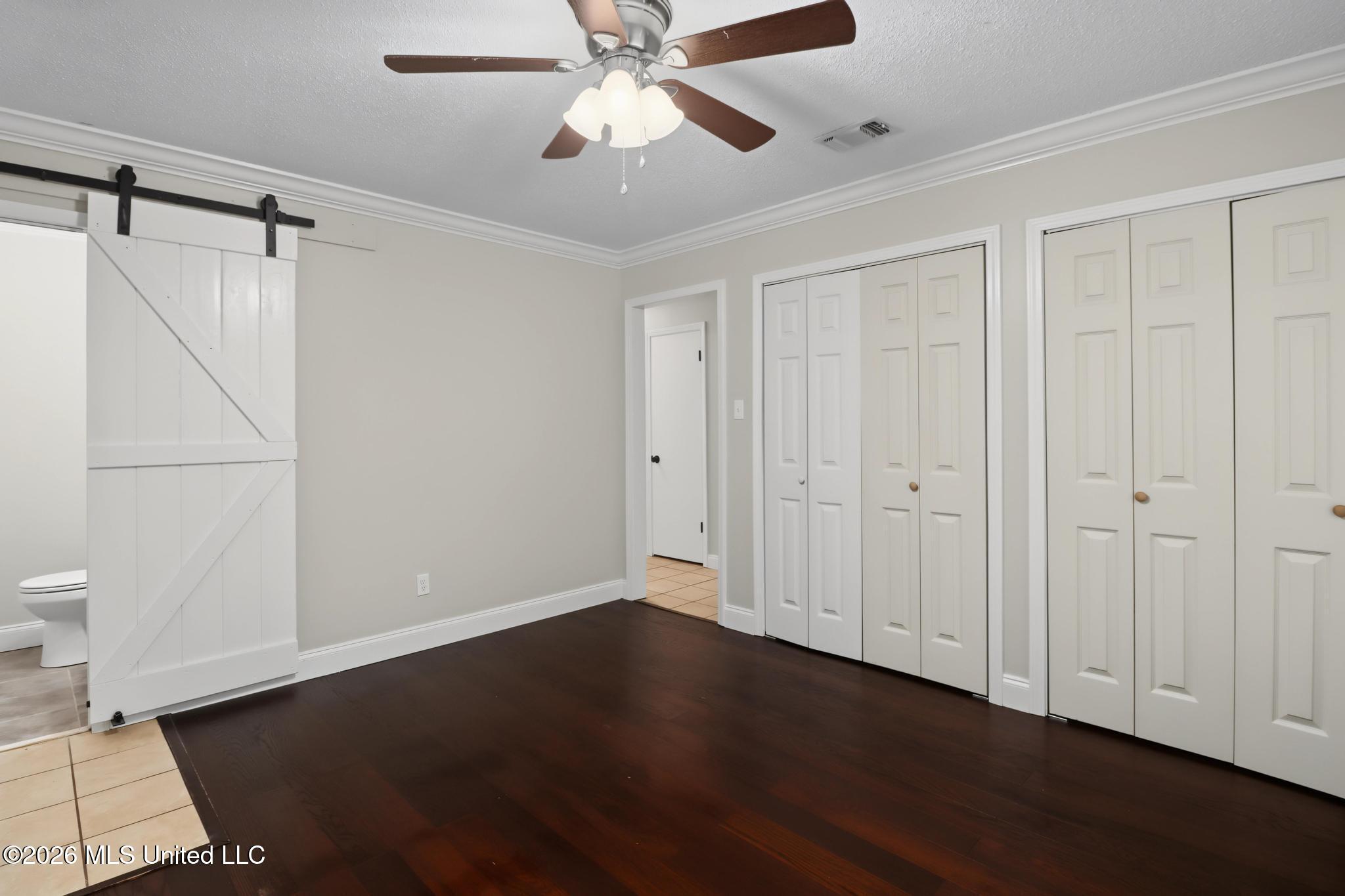 32 Brittany Court Property Photo 8