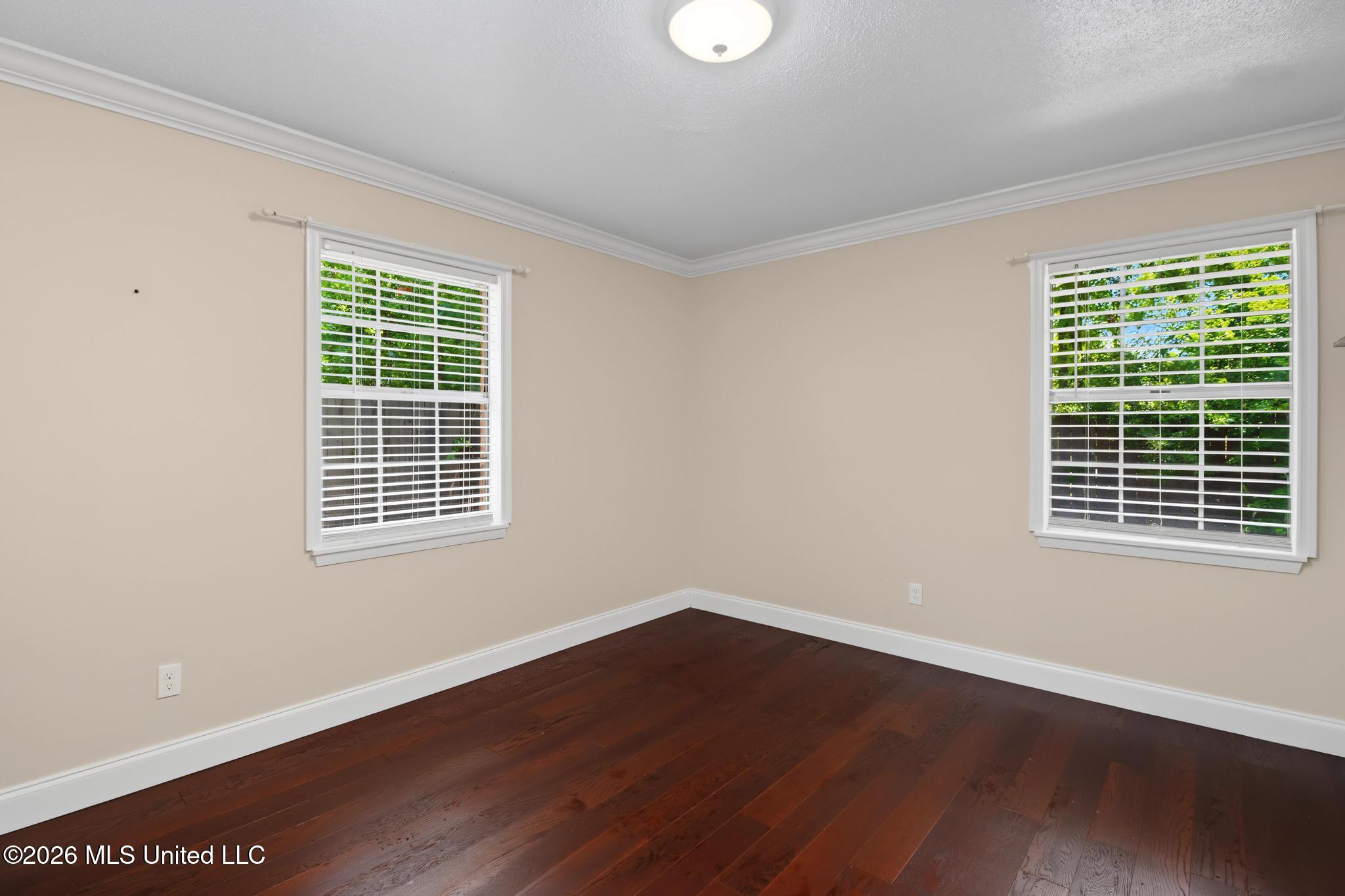32 Brittany Court Property Photo 11