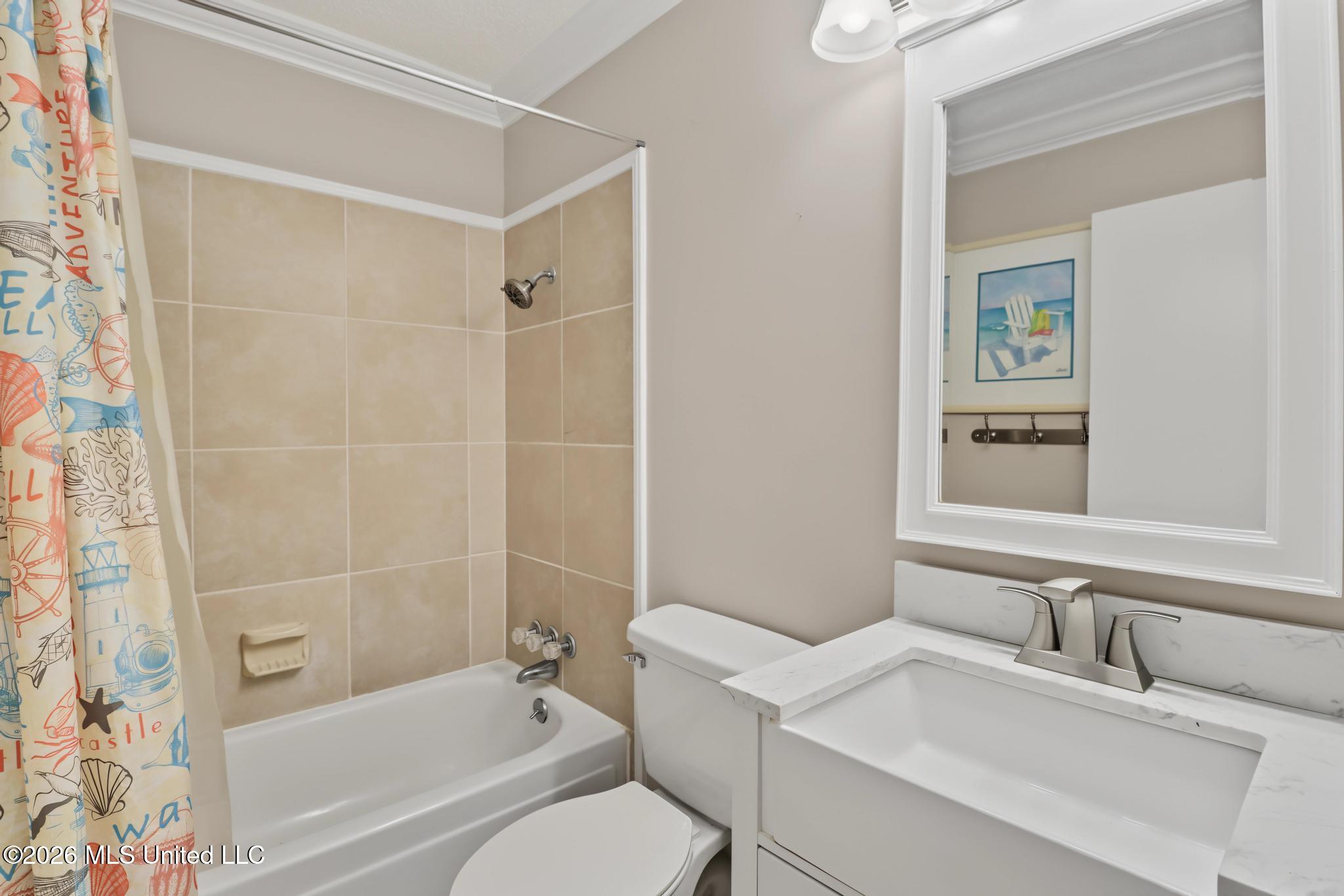 32 Brittany Court Property Photo 13