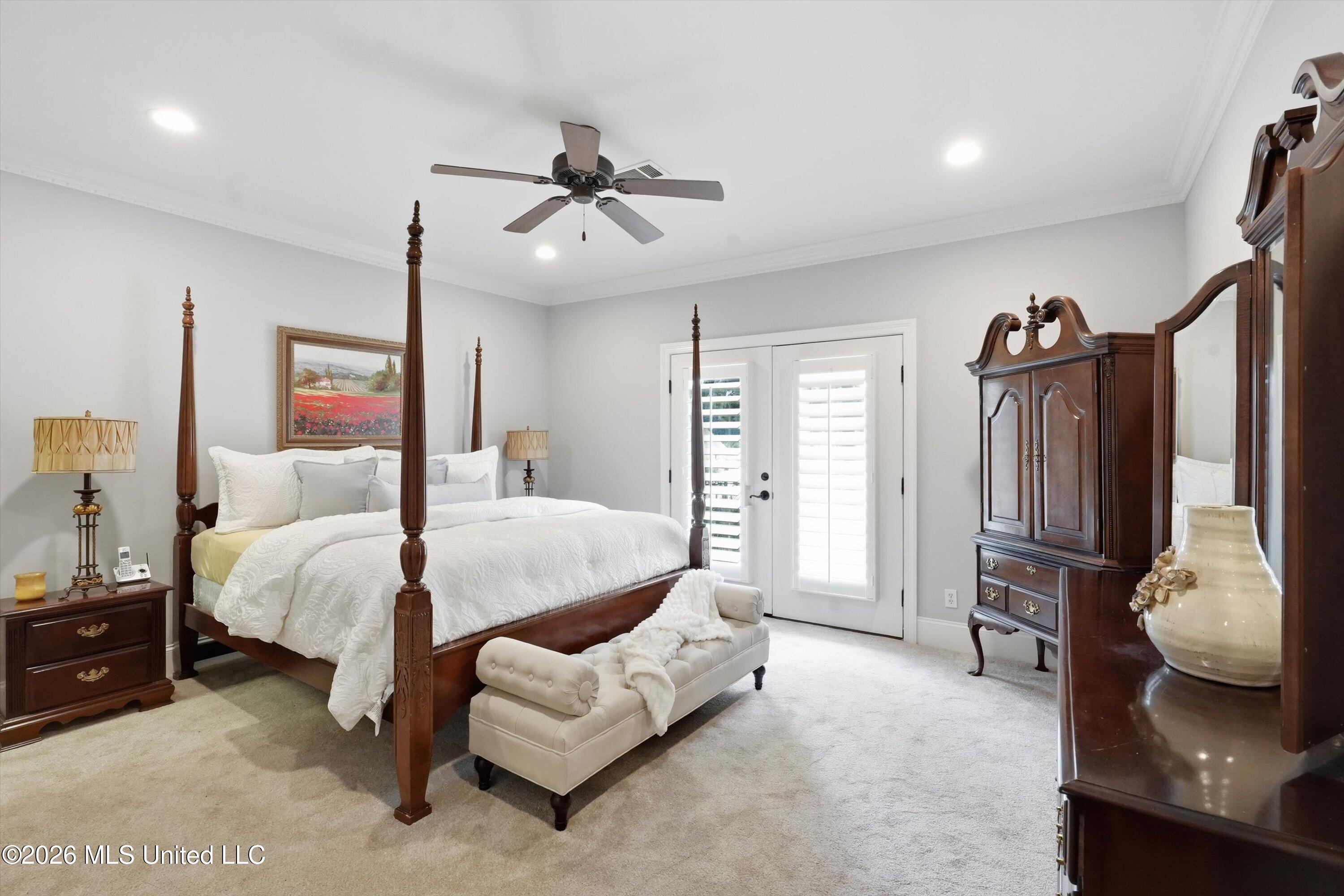 301 Pinehurst Circle Property Photo 35