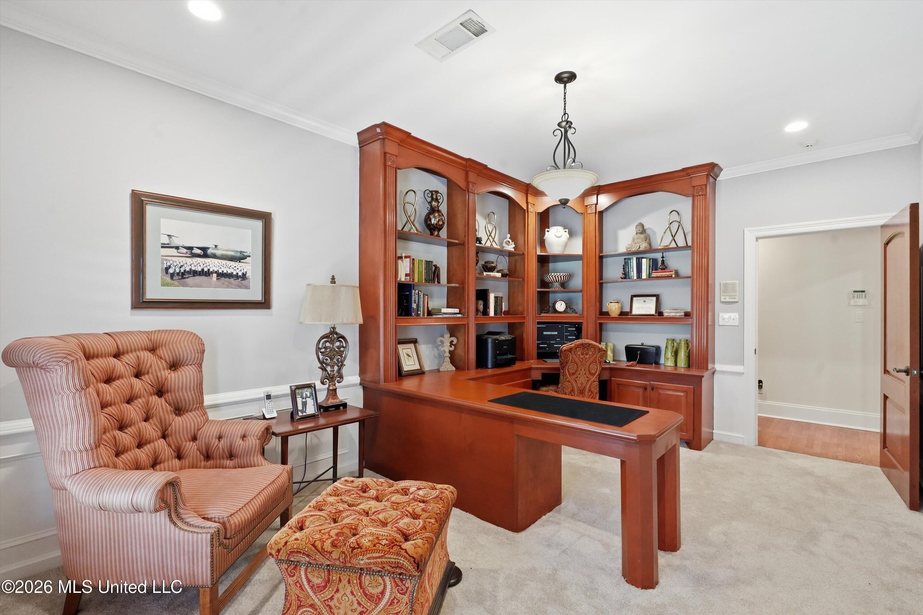 301 Pinehurst Circle Property Photo 41