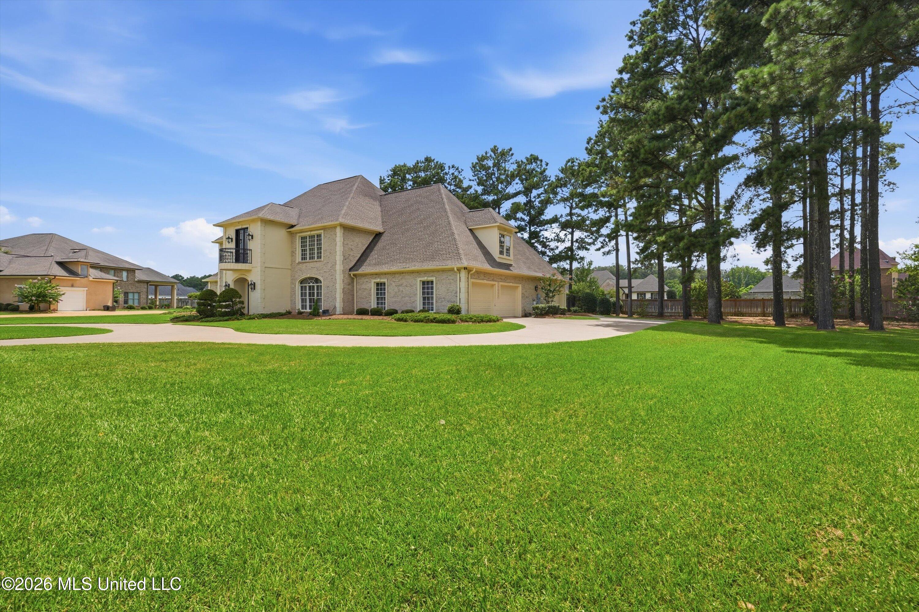 301 Pinehurst Circle Property Photo 54