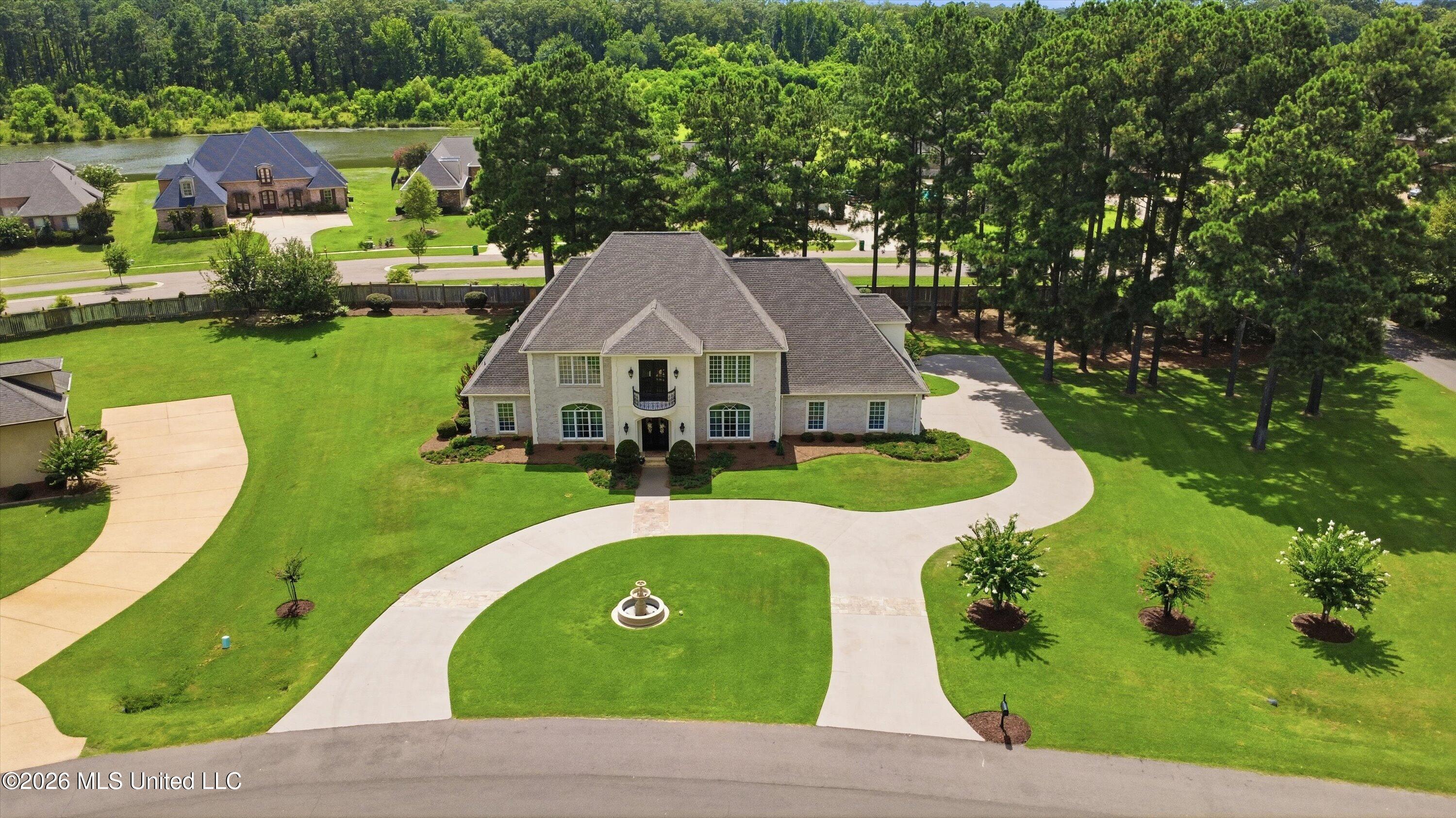 301 Pinehurst Circle Property Photo 57